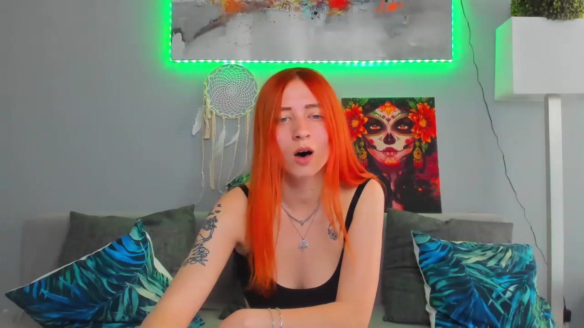 Gallery image thumbnail from Red_Succubus's myfreecams stream on, 04/26/2023, 16:38 image 13 of 20