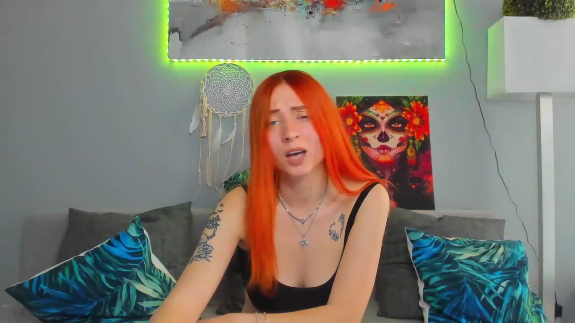 Gallery image thumbnail from Red_Succubus's myfreecams stream on, 04/26/2023, 16:38 image 12 of 20