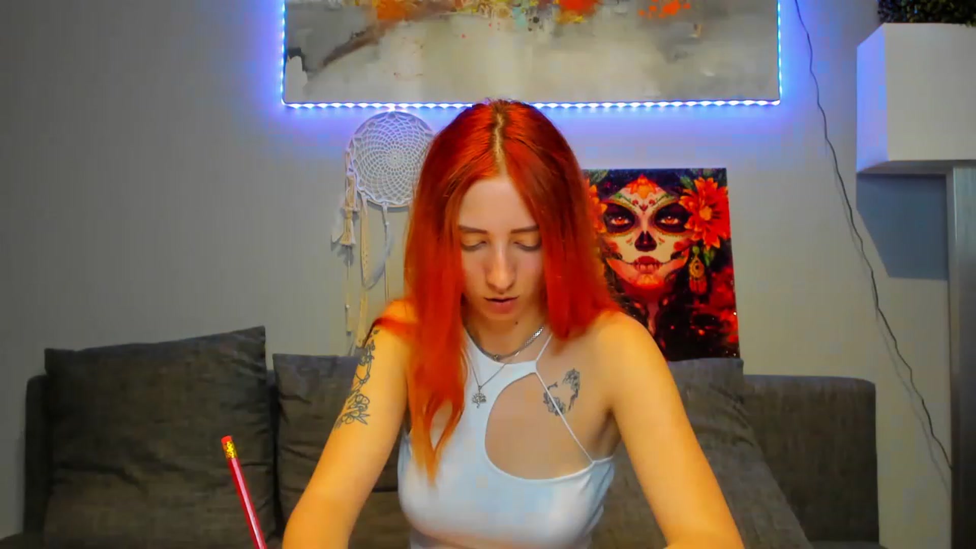 Gallery image thumbnail from Red_Succubus's myfreecams stream on, 05/04/2023, 21:53 image 13 of 20