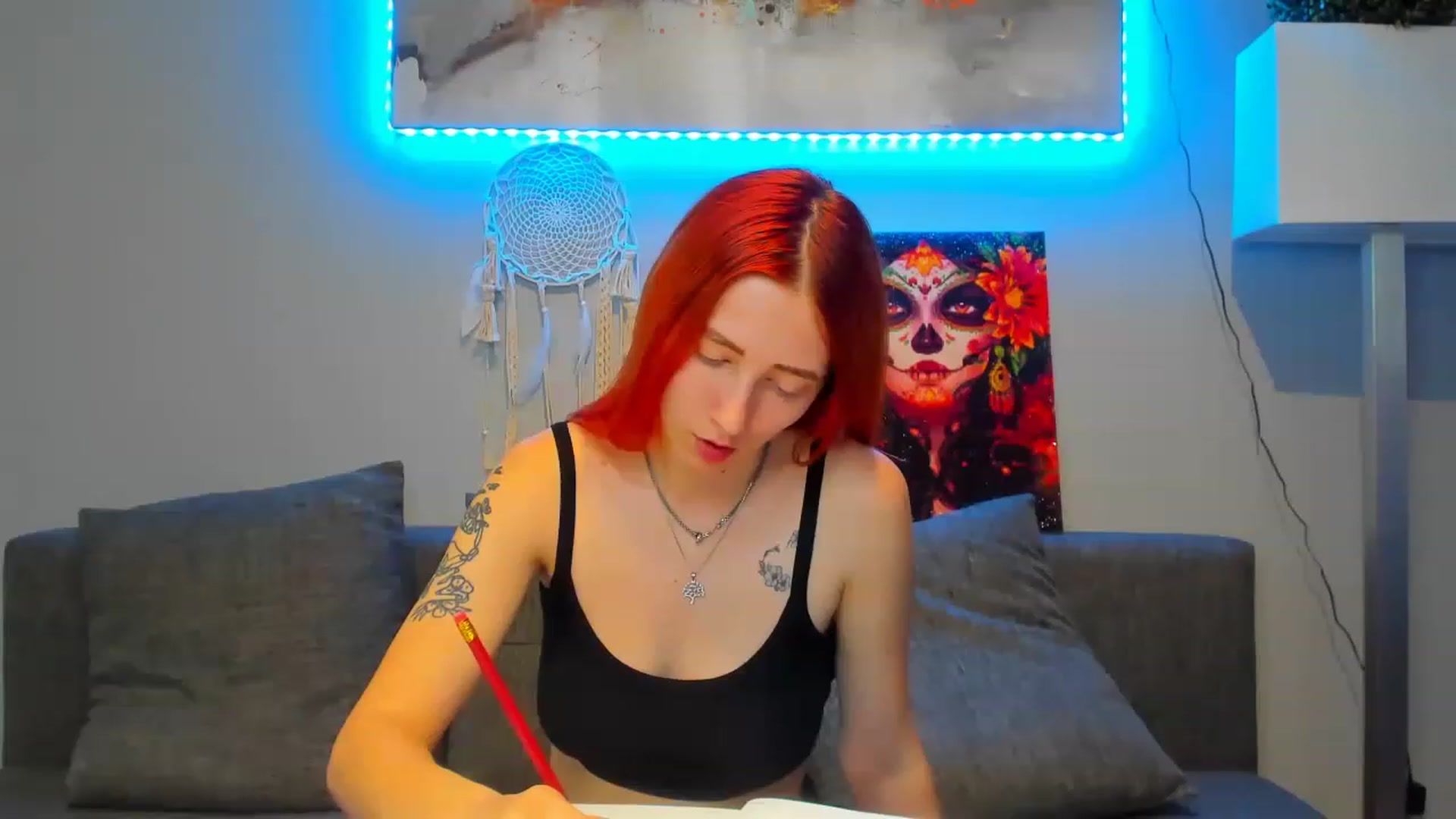 Gallery image thumbnail from Red_Succubus's myfreecams stream on, 05/06/2023, 21:32 image 1 of 20