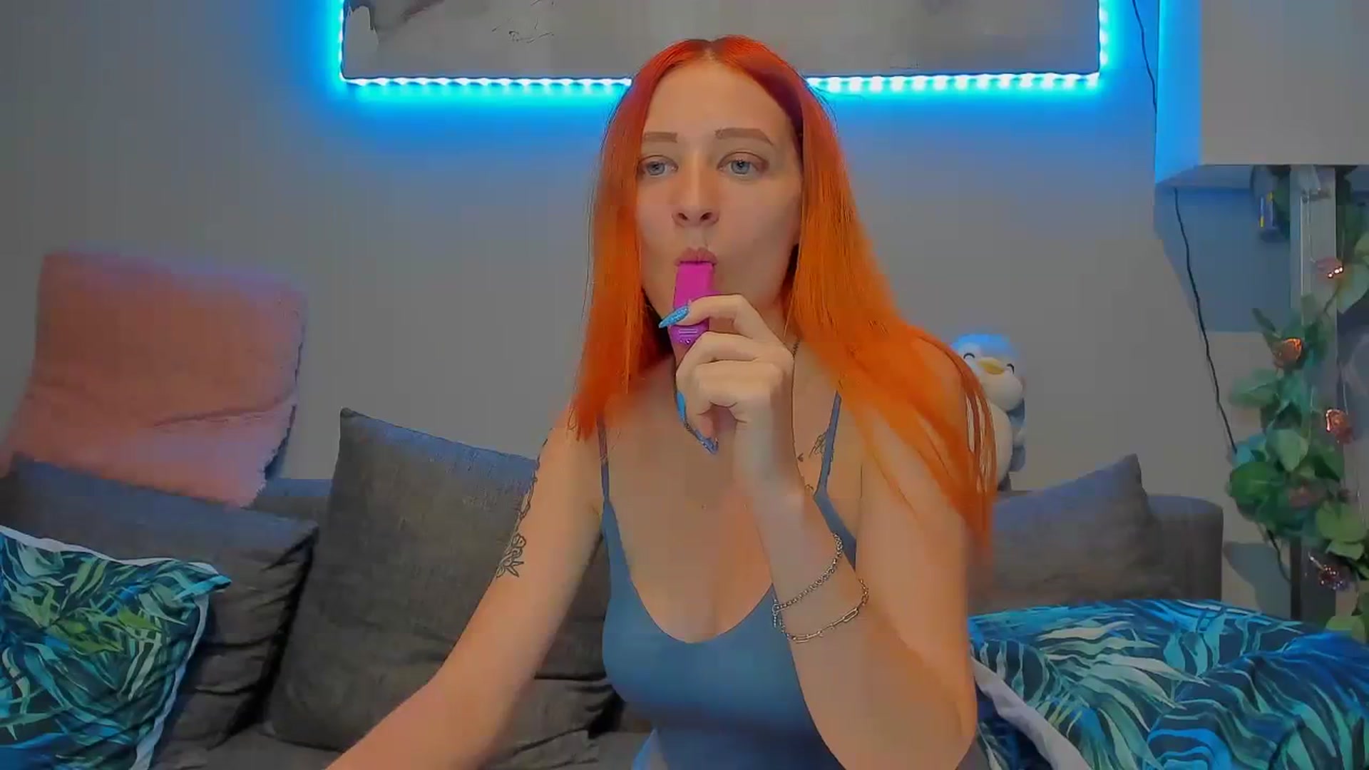 Gallery image thumbnail from Red_Succubus's myfreecams stream on, 08/11/2023, 21:10 image 18 of 20