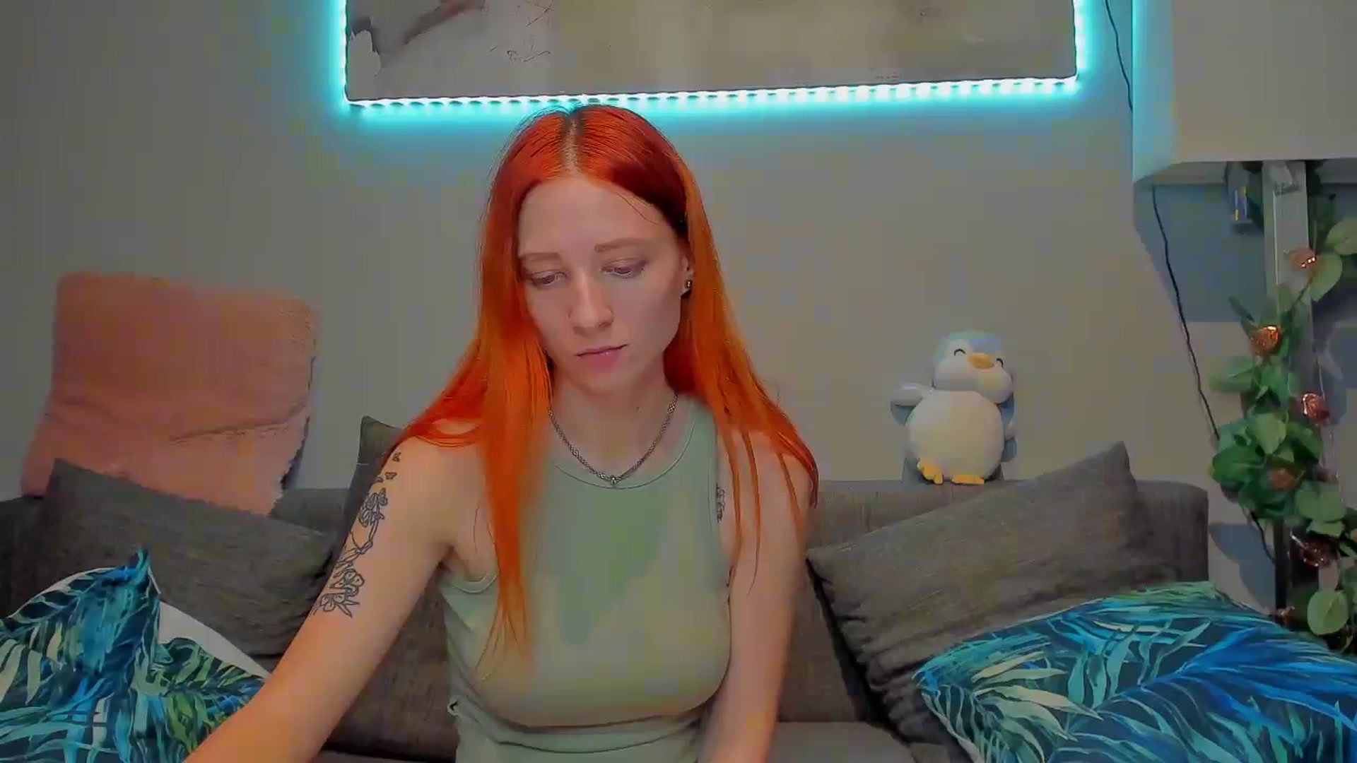 Gallery image thumbnail from Red_Succubus's myfreecams stream on, 08/12/2023, 20:49 image 17 of 20