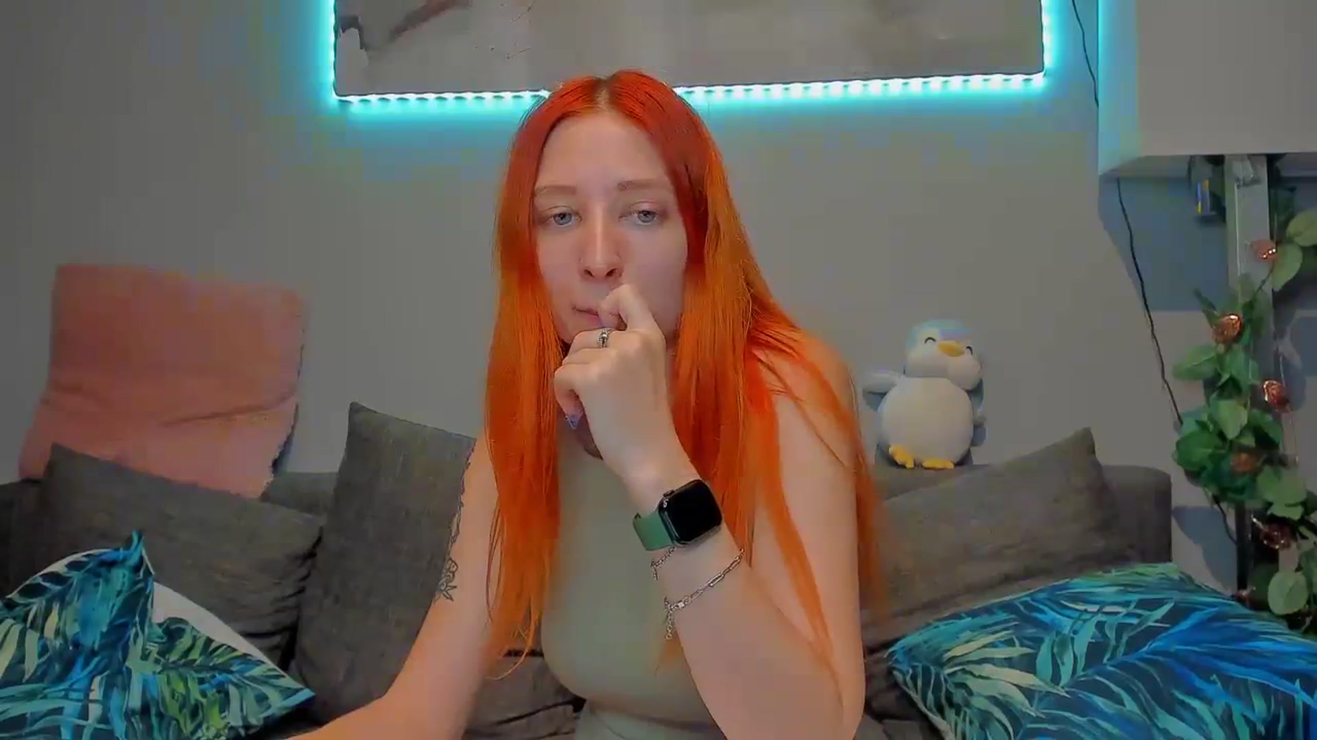 Gallery image thumbnail from Red_Succubus's myfreecams stream on, 08/12/2023, 20:49 image 13 of 20