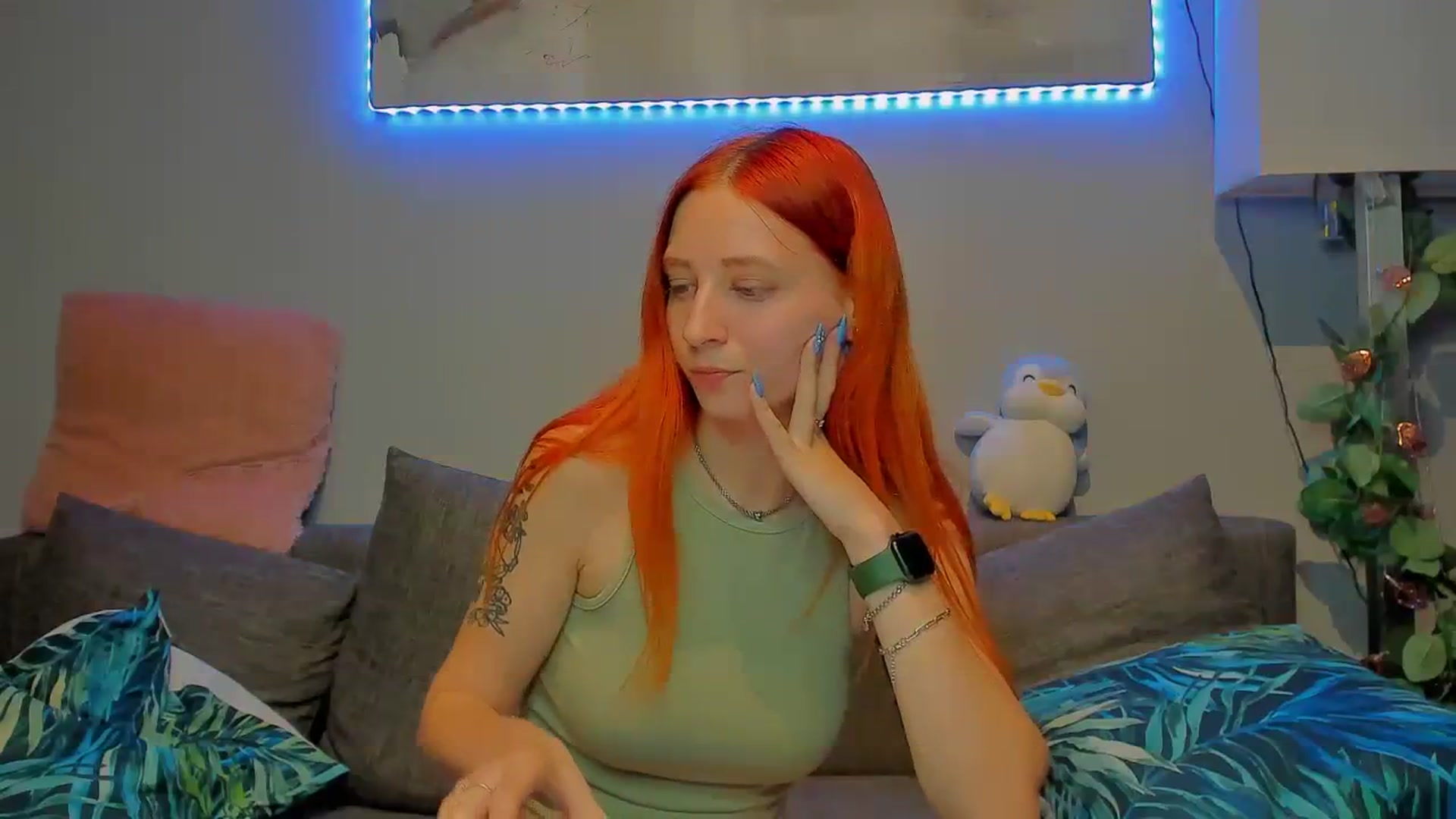 Gallery image thumbnail from Red_Succubus's myfreecams stream on, 08/12/2023, 20:49 image 18 of 20