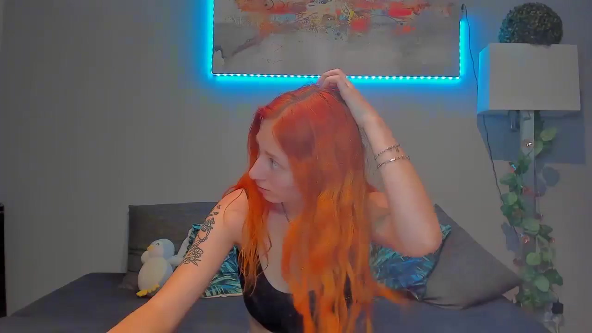 Gallery image thumbnail from Red_Succubus's myfreecams stream on, 08/17/2023, 20:56 image 10 of 20