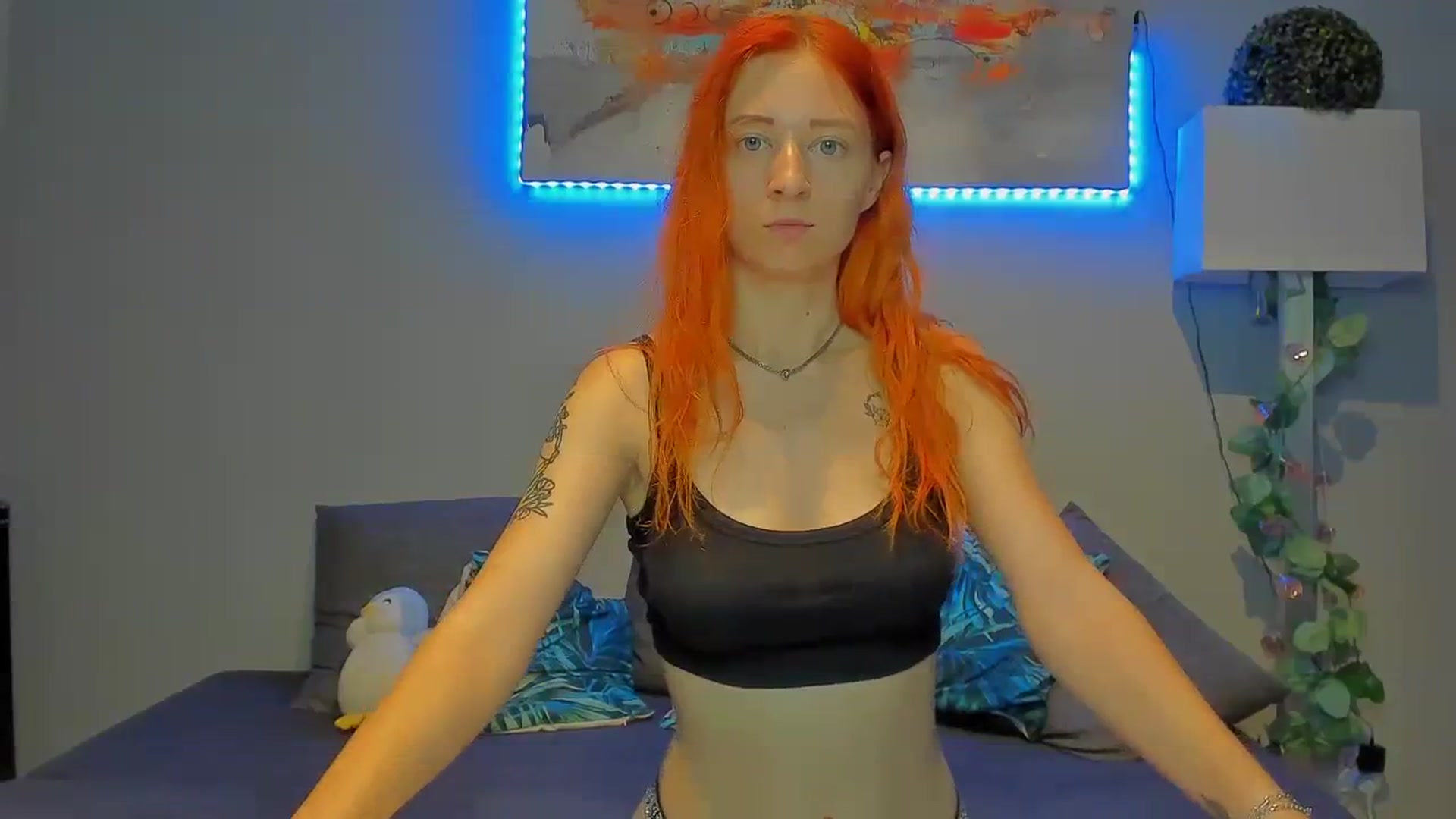 Gallery image thumbnail from Red_Succubus's myfreecams stream on, 08/17/2023, 20:56 image 3 of 20
