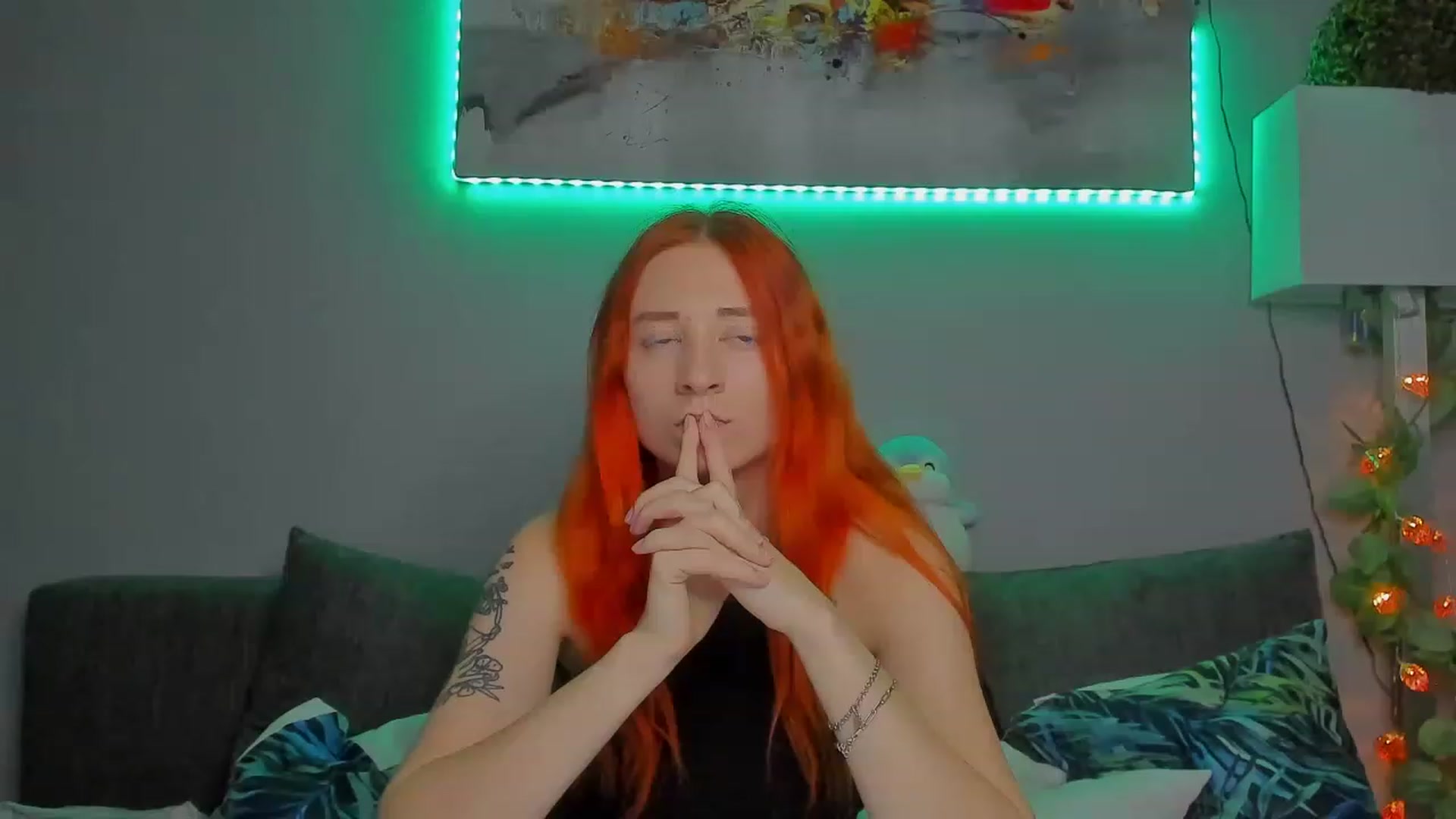 Gallery image thumbnail from Red_Succubus's myfreecams stream on, 08/19/2023, 21:37 image 19 of 20