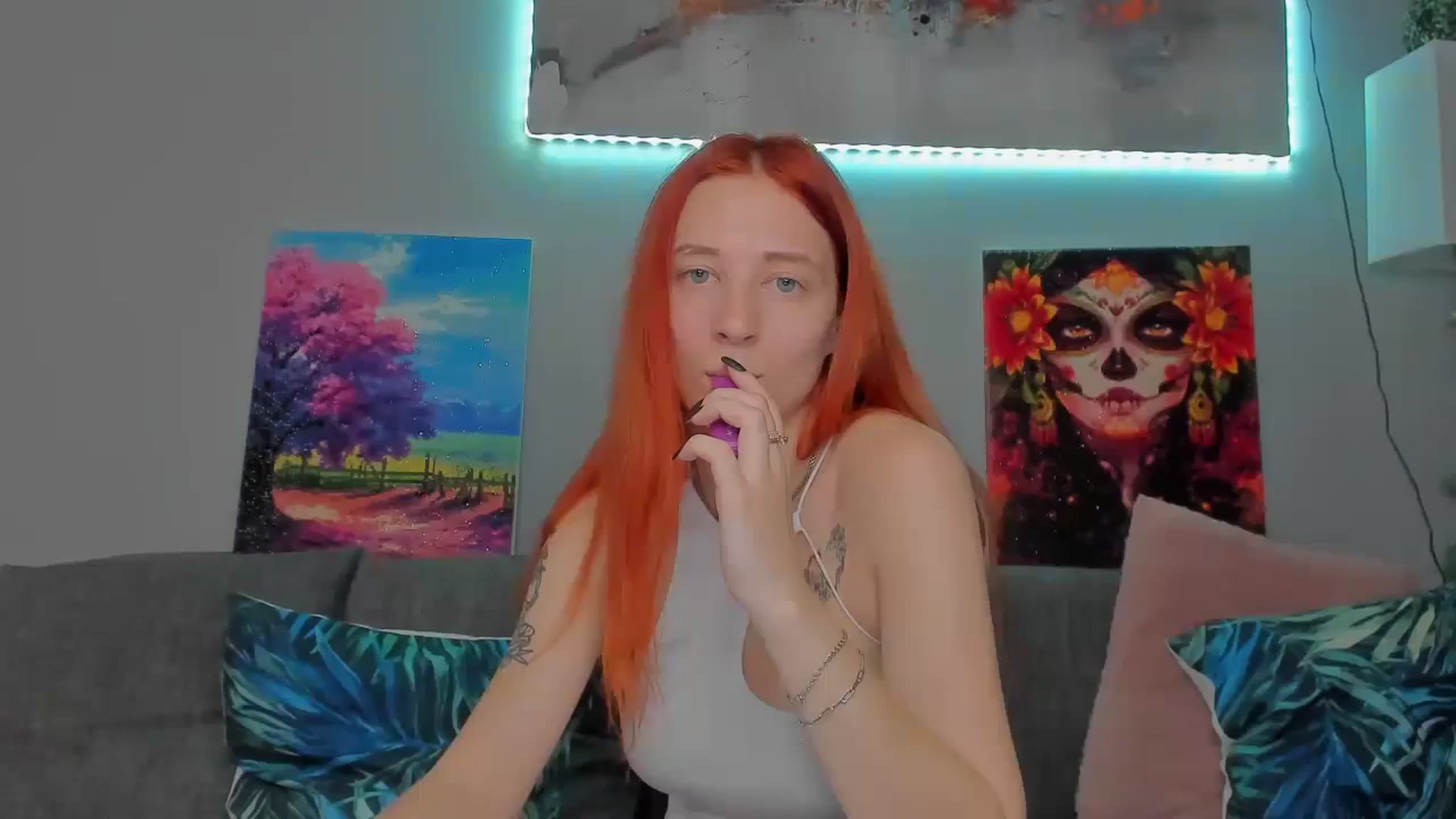 Gallery image thumbnail from Red_Succubus's myfreecams stream on, 10/18/2023, 21:09 image 19 of 20