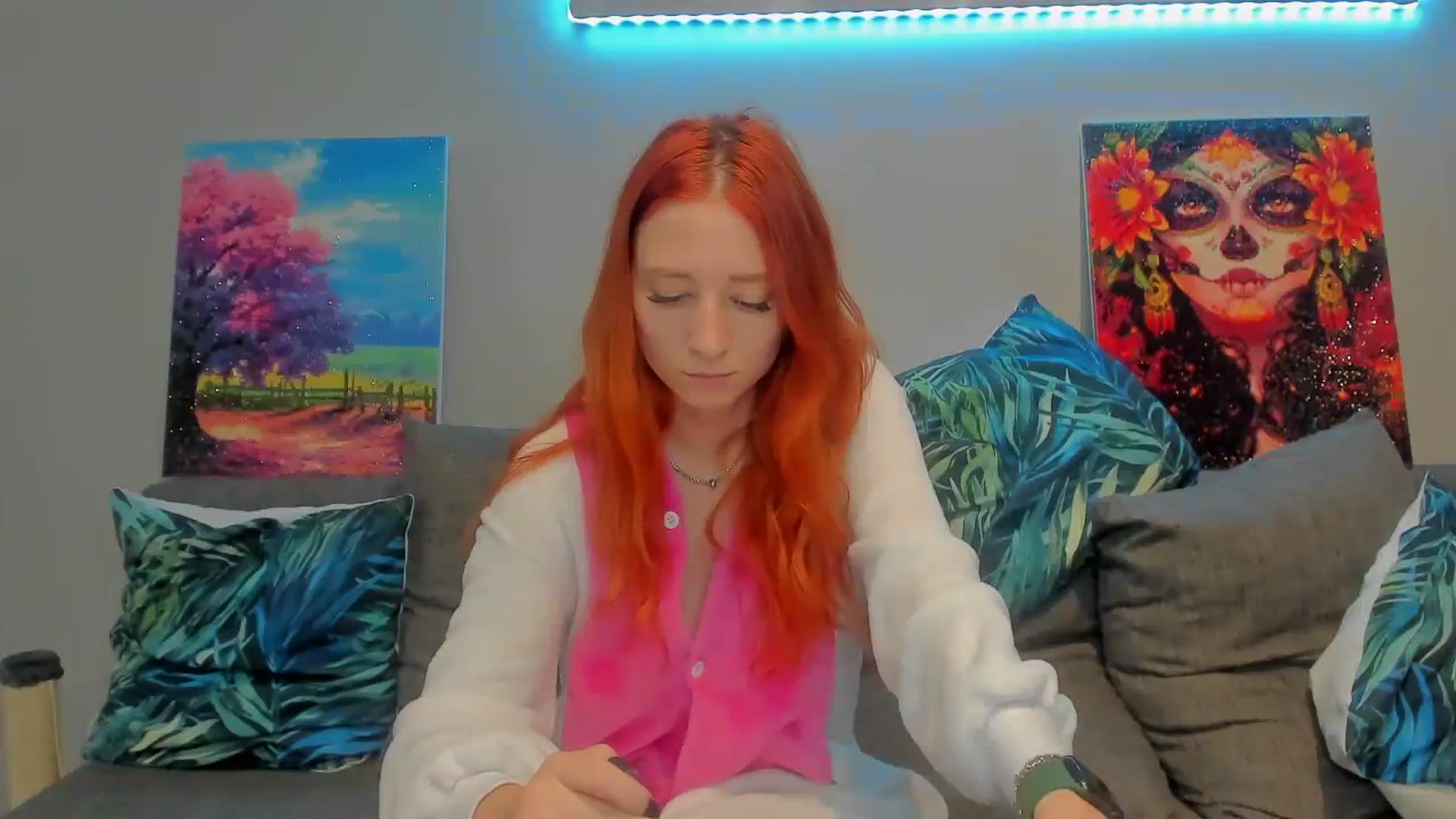 Gallery image thumbnail from Red_Succubus's myfreecams stream on, 10/24/2023, 21:33 image 14 of 20