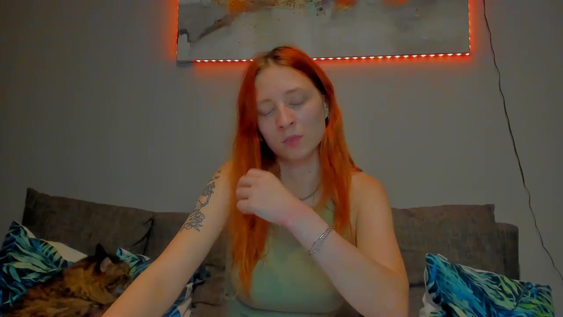 Gallery image thumbnail from Red_Succubus's myfreecams stream on, 11/30/2023, 22:17 image 18 of 20