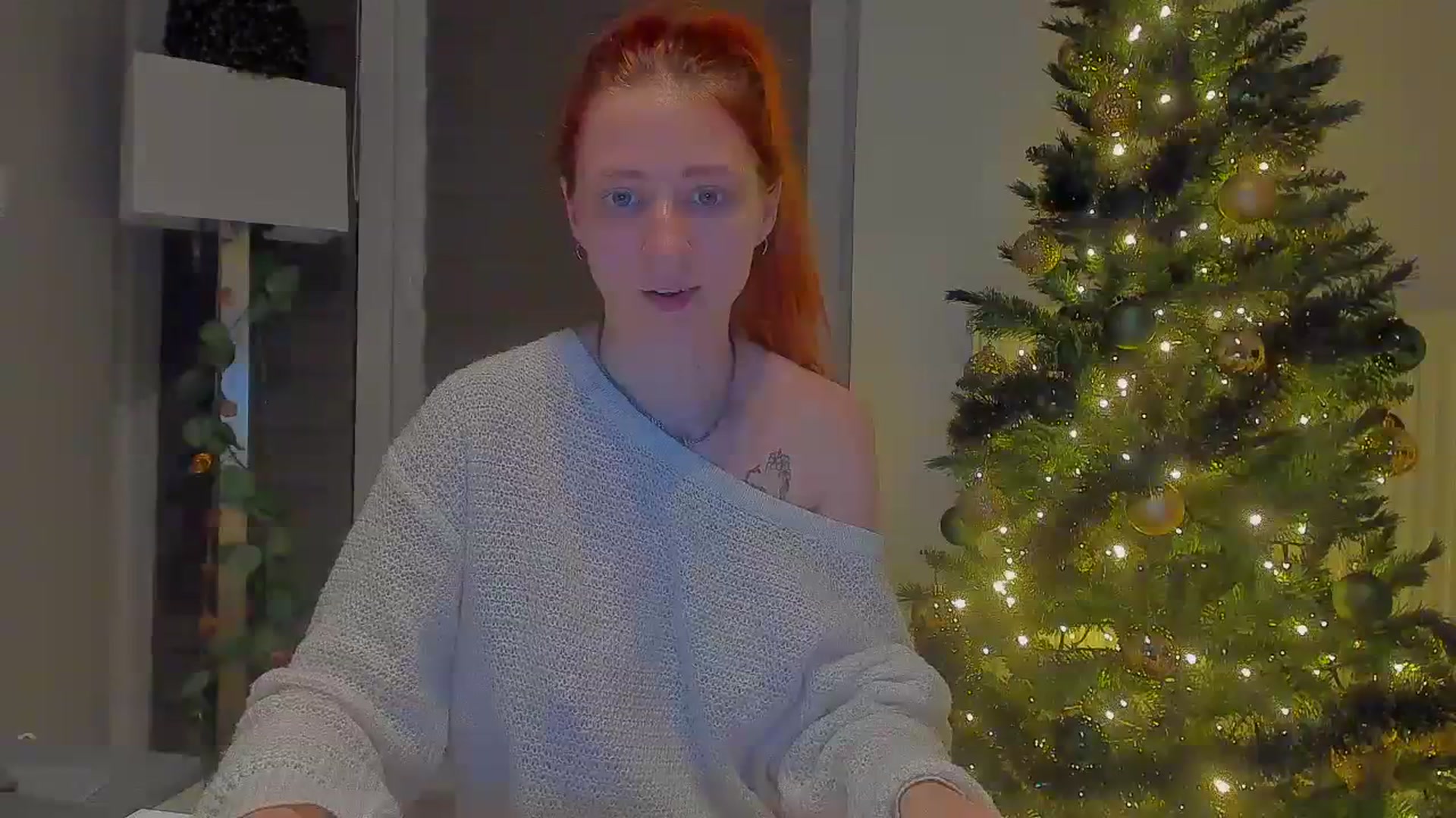 Gallery image thumbnail from Red_Succubus's myfreecams stream on, 12/01/2023, 22:17 image 10 of 20