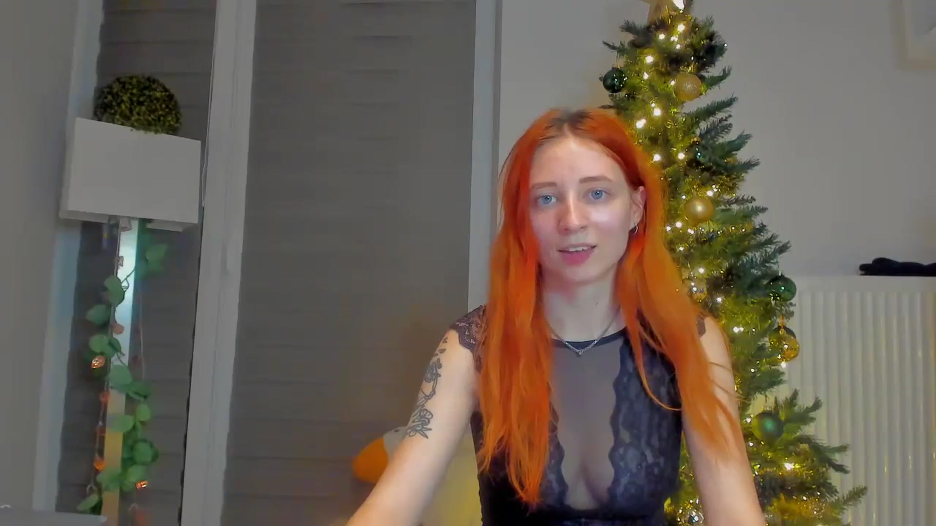 Gallery image thumbnail from Red_Succubus's myfreecams stream on, 12/07/2023, 22:42 image 16 of 20