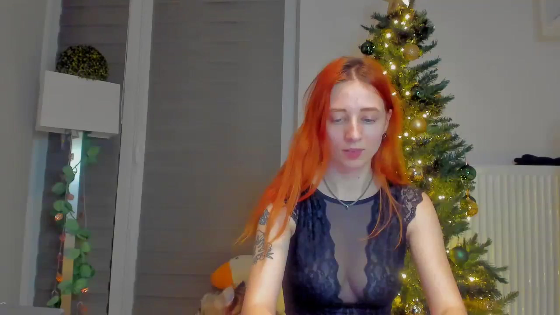 Gallery image thumbnail from Red_Succubus's myfreecams stream on, 12/07/2023, 22:42 image 18 of 20