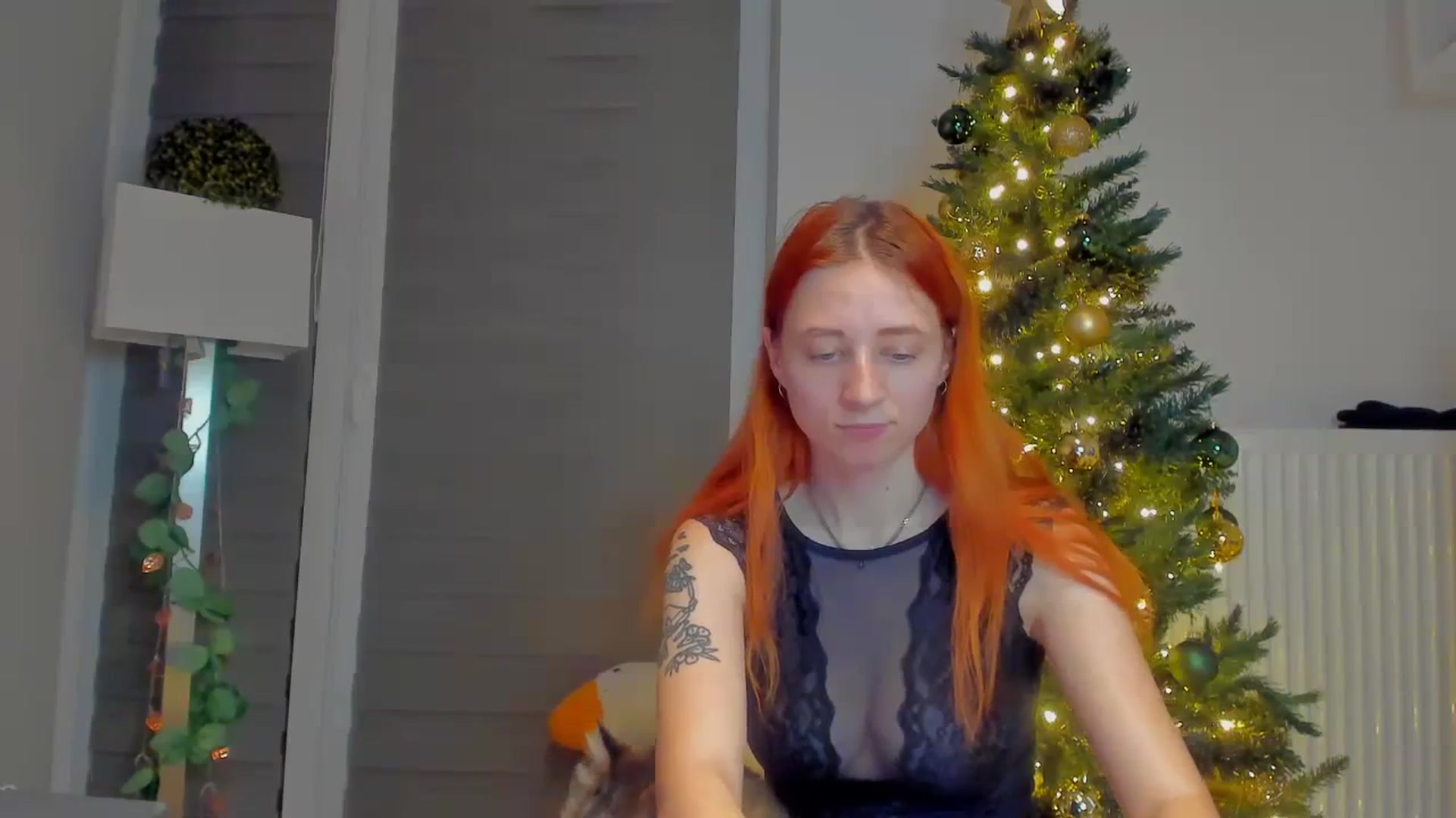 Gallery image thumbnail from Red_Succubus's myfreecams stream on, 12/07/2023, 22:42 image 7 of 20