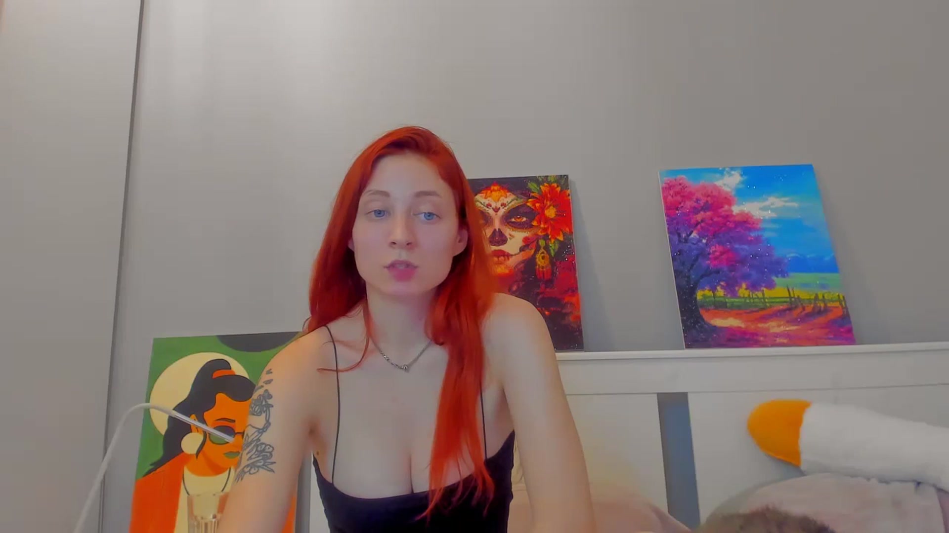 Gallery image thumbnail from Red_Succubus's myfreecams stream on, 12/14/2023, 22:20 image 18 of 20