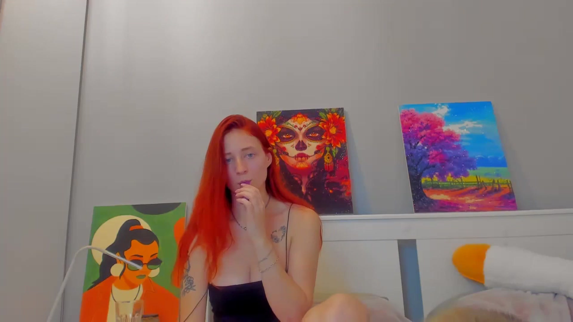 Gallery image thumbnail from Red_Succubus's myfreecams stream on, 12/14/2023, 22:20 image 14 of 20
