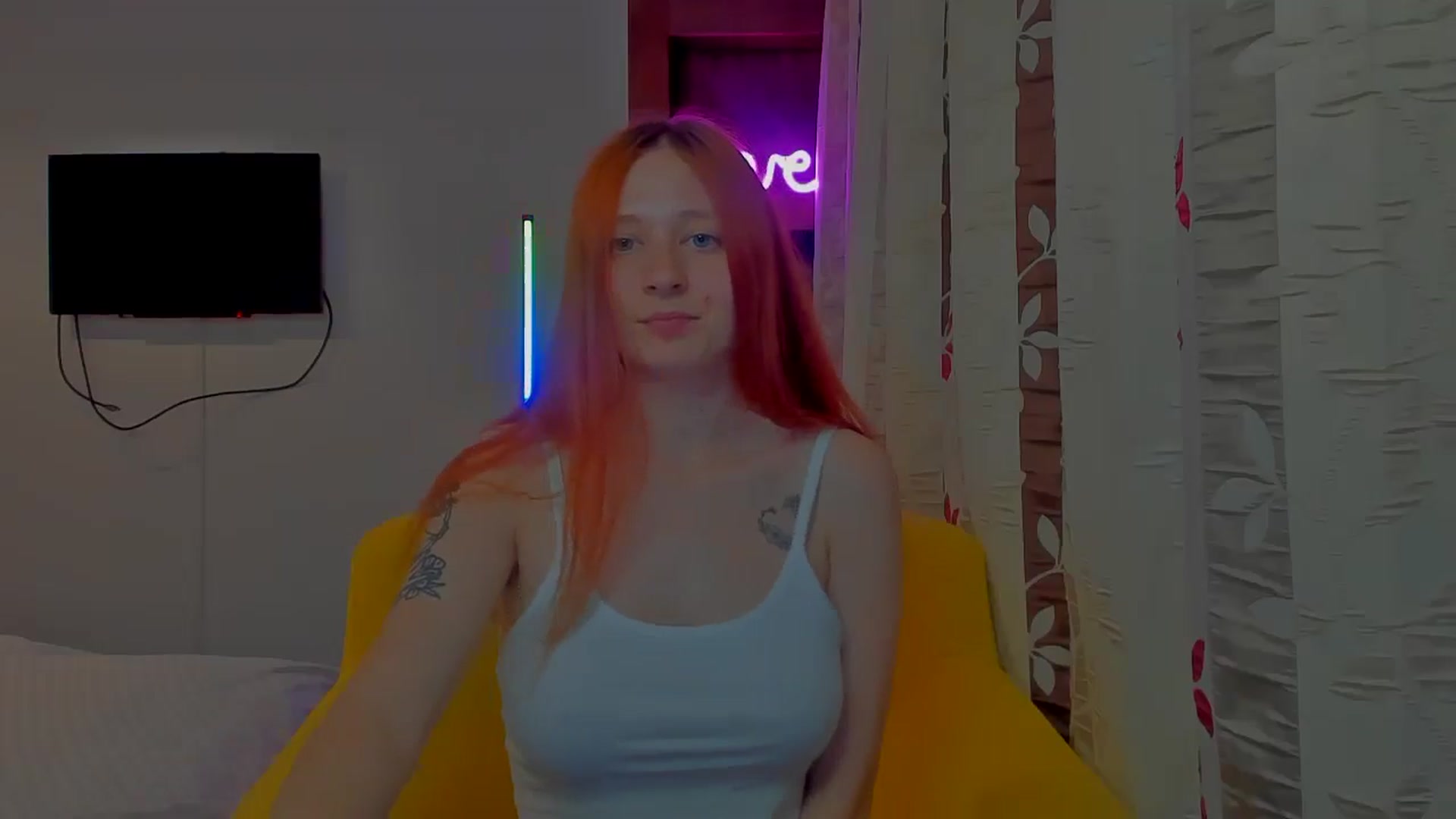 Gallery image thumbnail from Red_Succubus's myfreecams stream on, 04/18/2025, 20:35 image 3 of 20