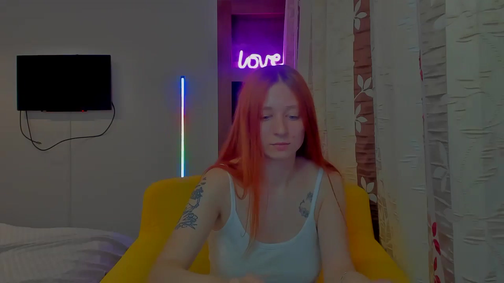 Gallery image thumbnail from Red_Succubus's myfreecams stream on, 04/18/2025, 20:35 image 20 of 20