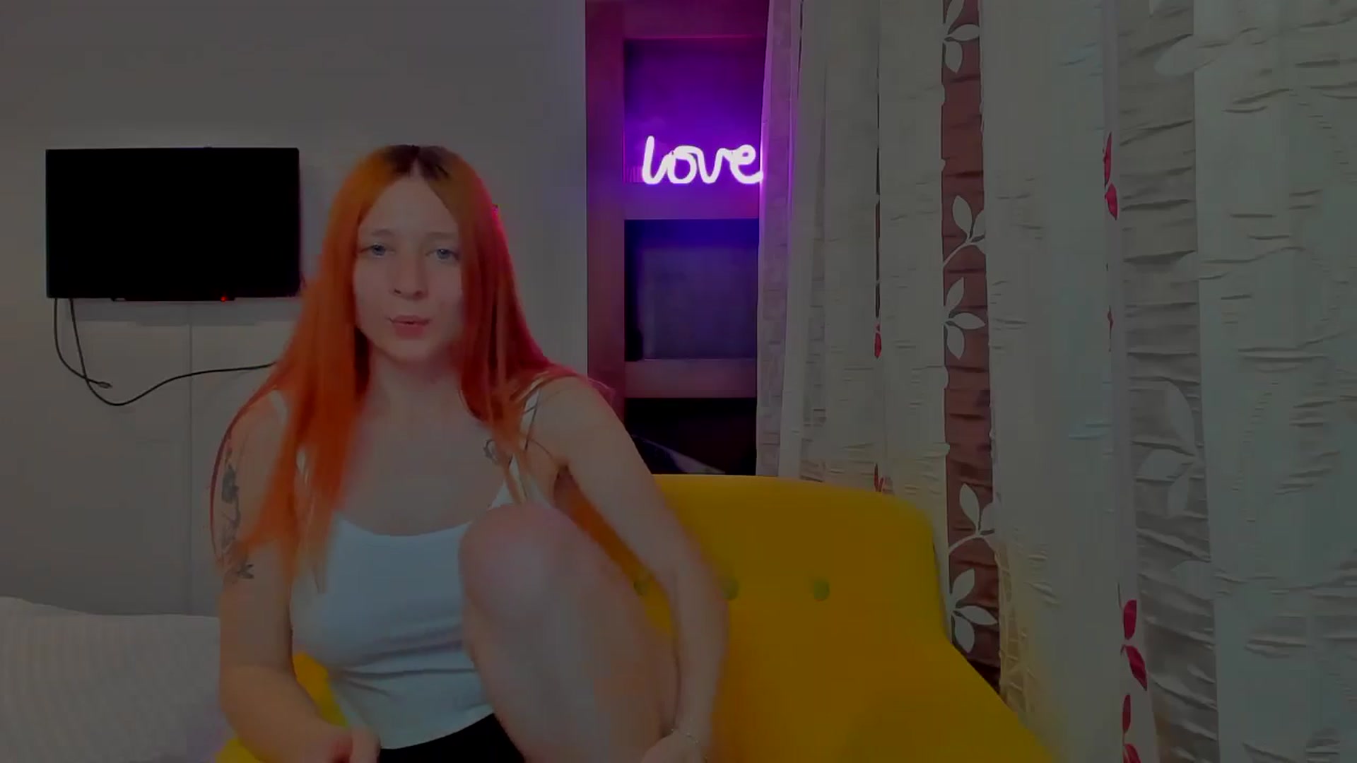 Gallery image thumbnail from Red_Succubus's myfreecams stream on, 04/18/2025, 20:35 image 7 of 20