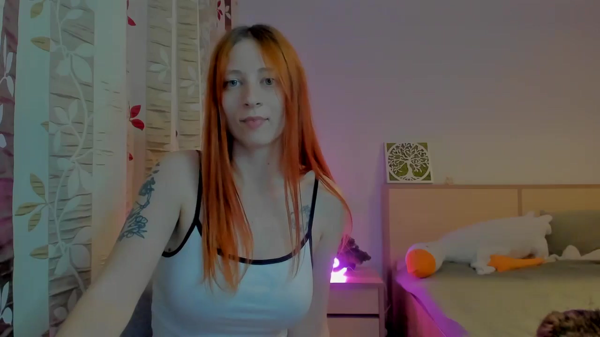 Gallery image thumbnail from Red_Succubus's myfreecams stream on, 05/01/2025, 21:08 image 6 of 20