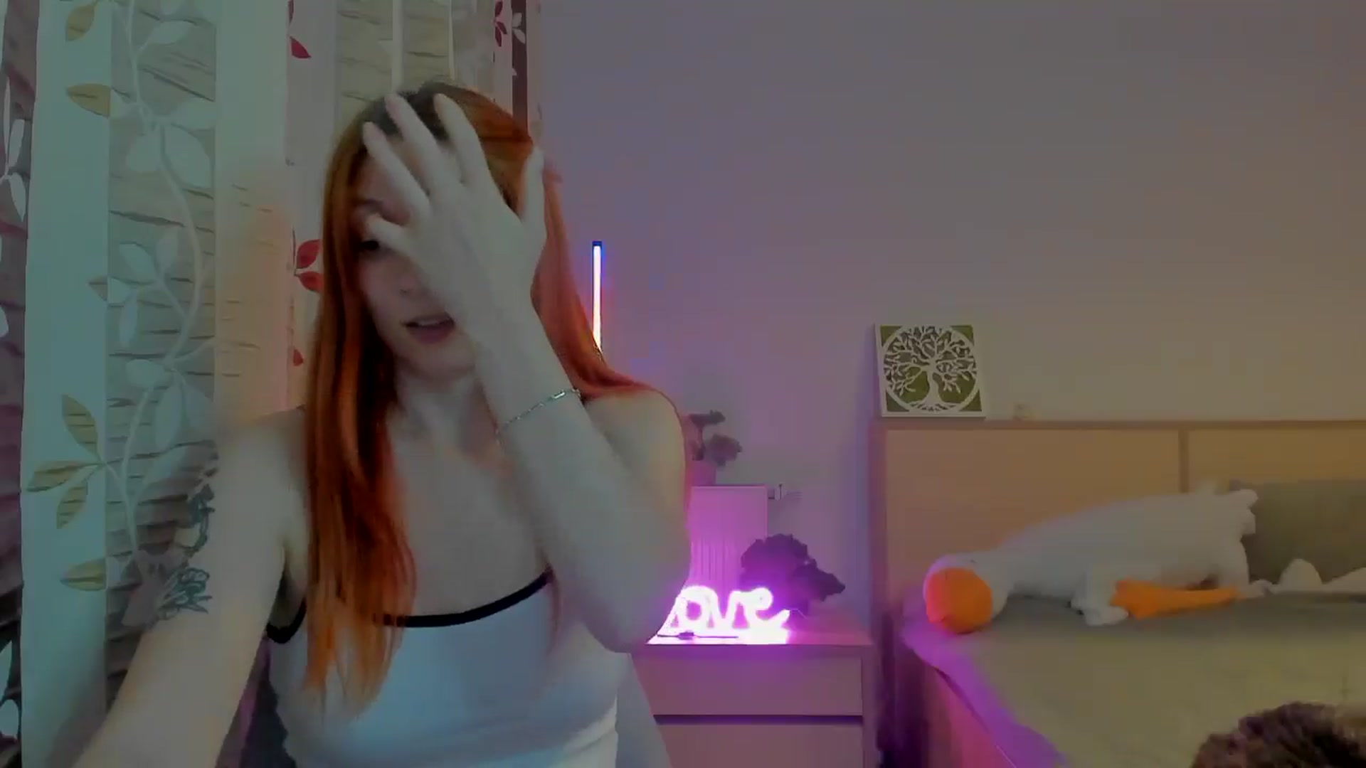 Gallery image thumbnail from Red_Succubus's myfreecams stream on, 05/01/2025, 21:08 image 7 of 20
