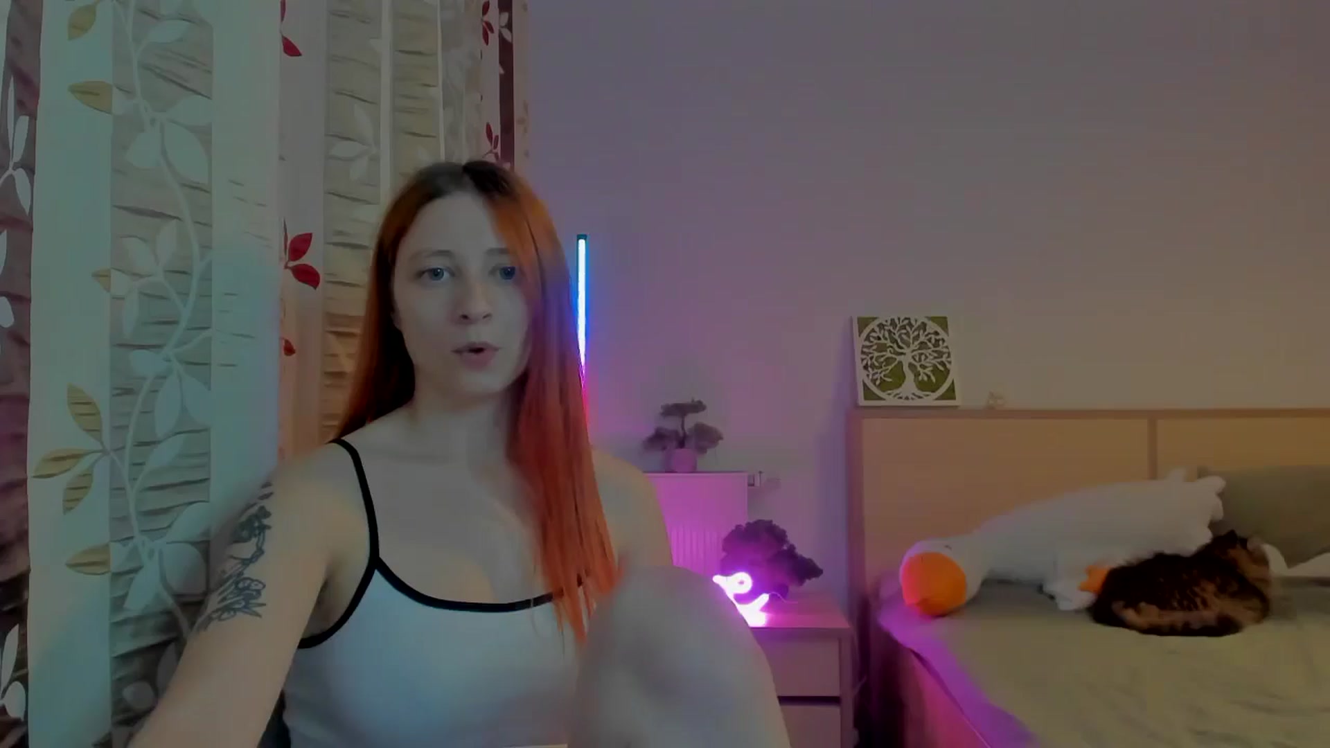 Gallery image thumbnail from Red_Succubus's myfreecams stream on, 05/01/2025, 21:08 image 1 of 20