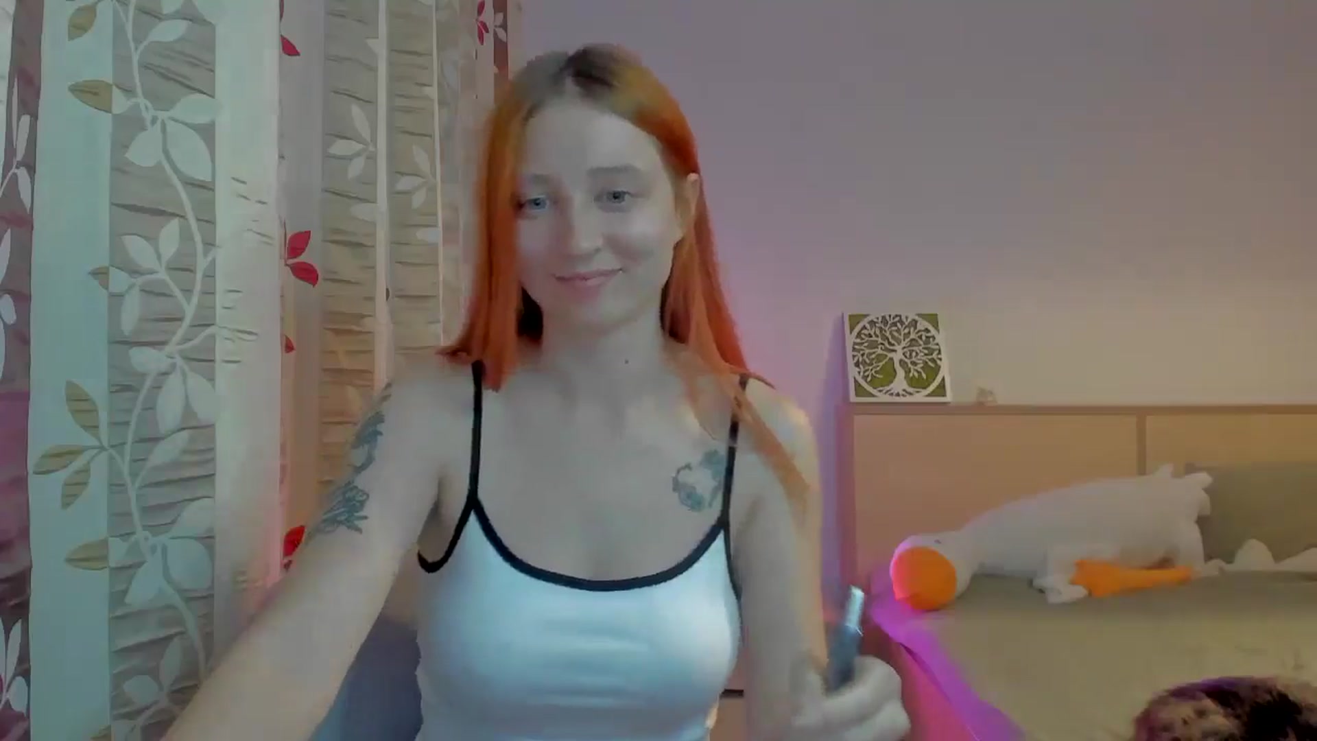 Gallery image thumbnail from Red_Succubus's myfreecams stream on, 05/01/2025, 21:08 image 10 of 20