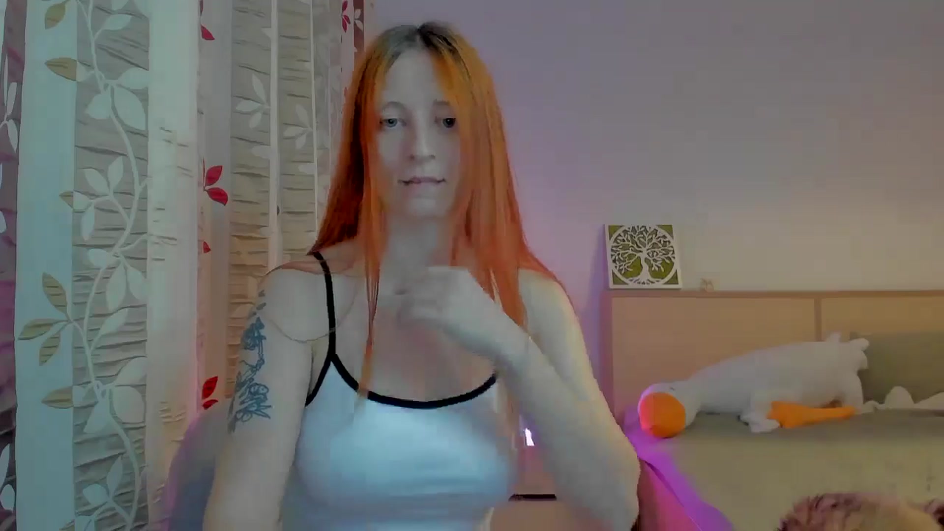 Gallery image thumbnail from Red_Succubus's myfreecams stream on, 05/01/2025, 21:08 image 9 of 20