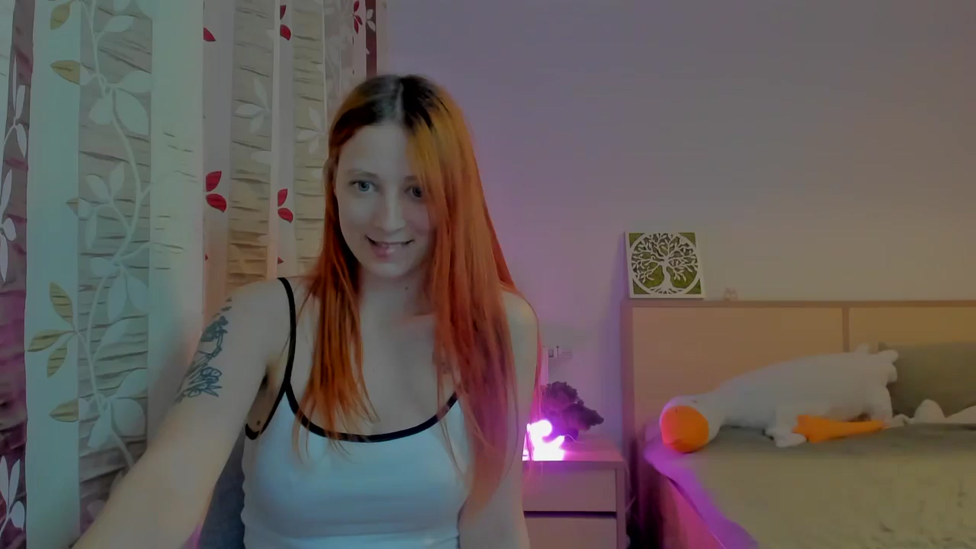 Gallery image thumbnail from Red_Succubus's myfreecams stream on, 05/01/2025, 21:08 image 13 of 20