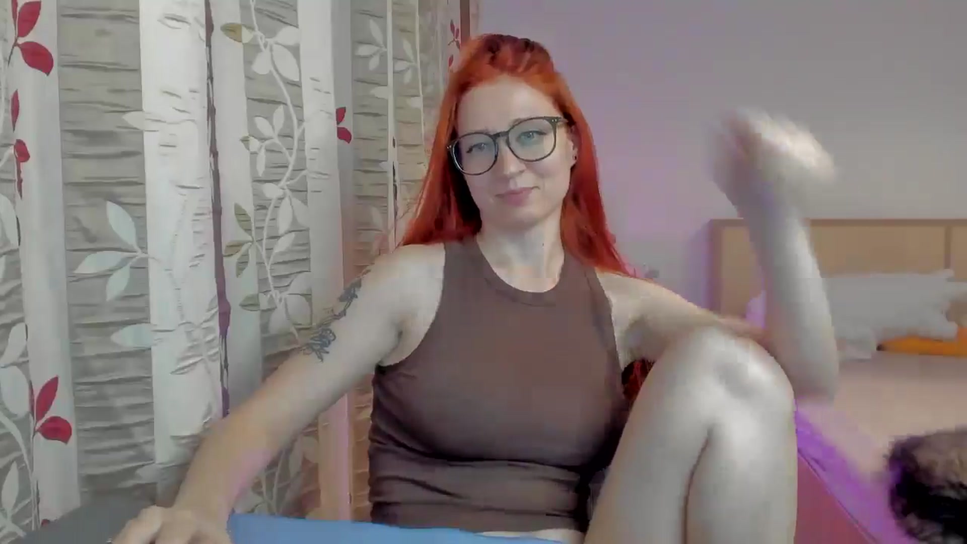 Gallery image thumbnail from Red_Succubus's myfreecams stream on, 05/25/2025, 21:06 image 6 of 20
