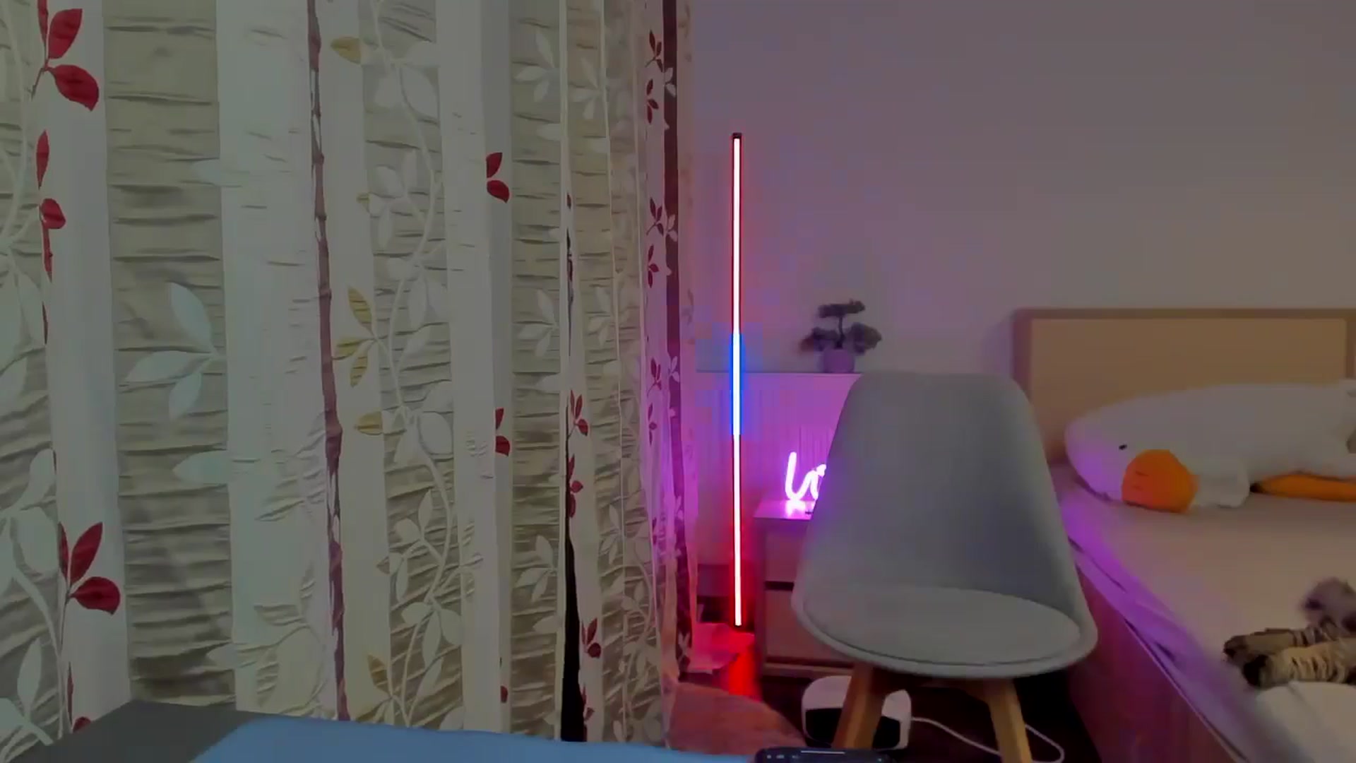 Gallery image thumbnail from Red_Succubus's myfreecams stream on, 05/25/2025, 21:06 image 19 of 20