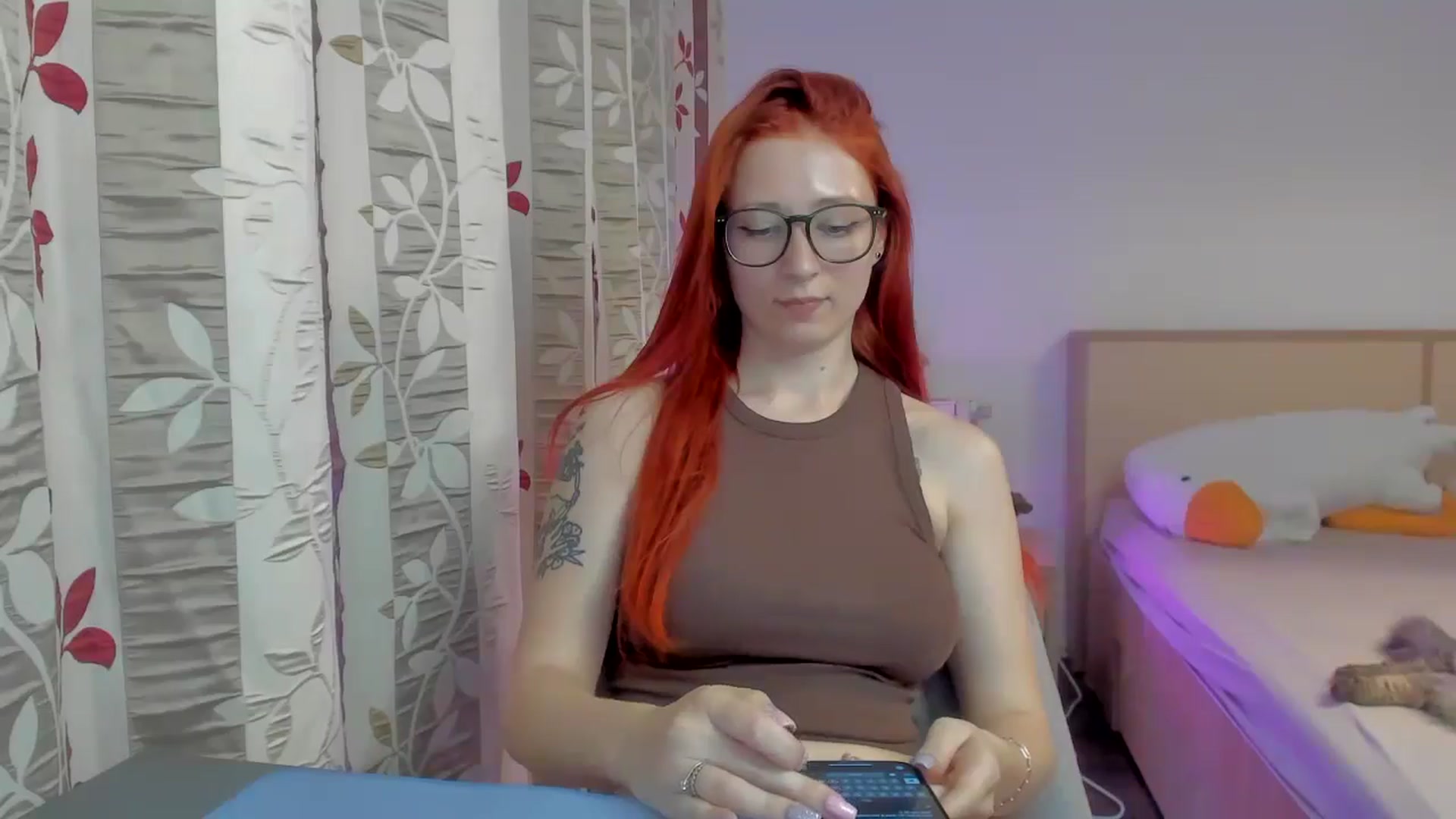 Gallery image thumbnail from Red_Succubus's myfreecams stream on, 05/25/2025, 21:06 image 16 of 20
