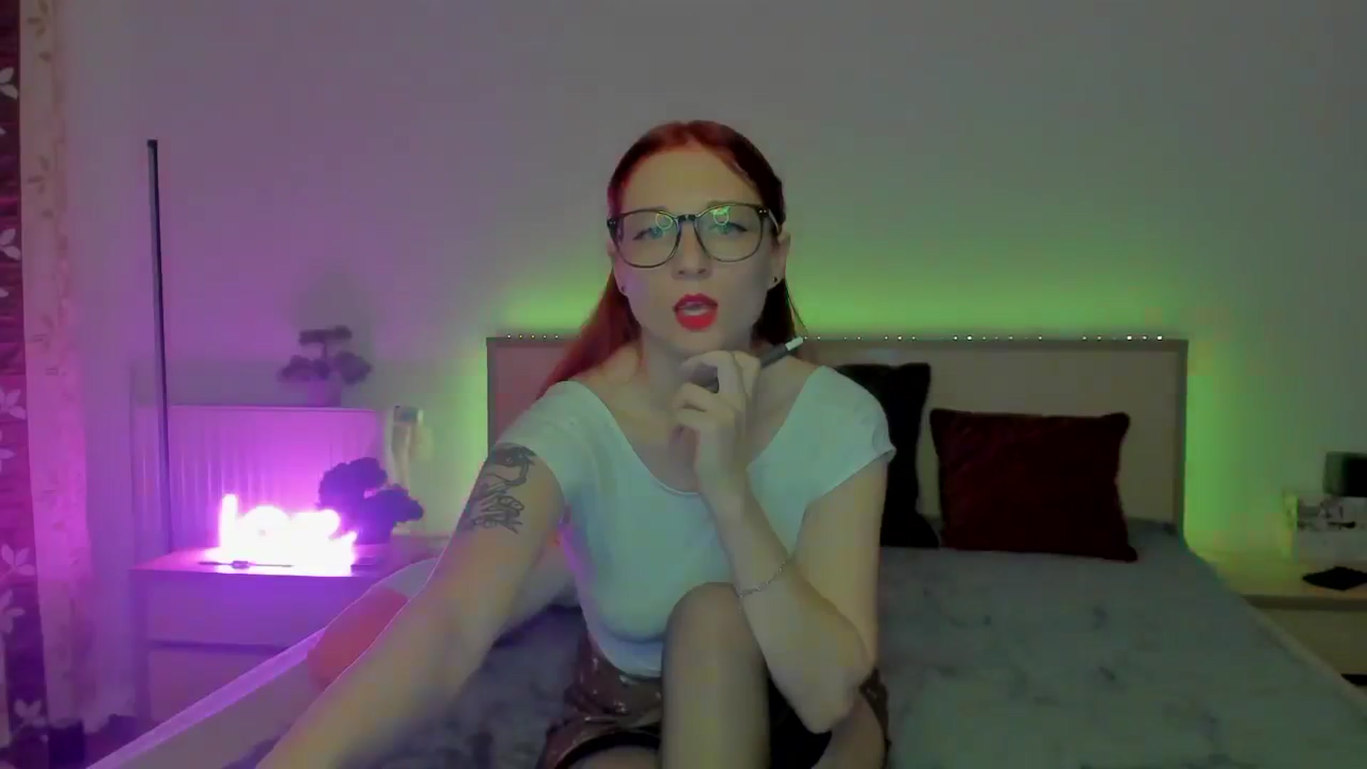 Gallery image thumbnail from Red_Succubus's myfreecams stream on, 05/31/2025, 20:37 image 3 of 20