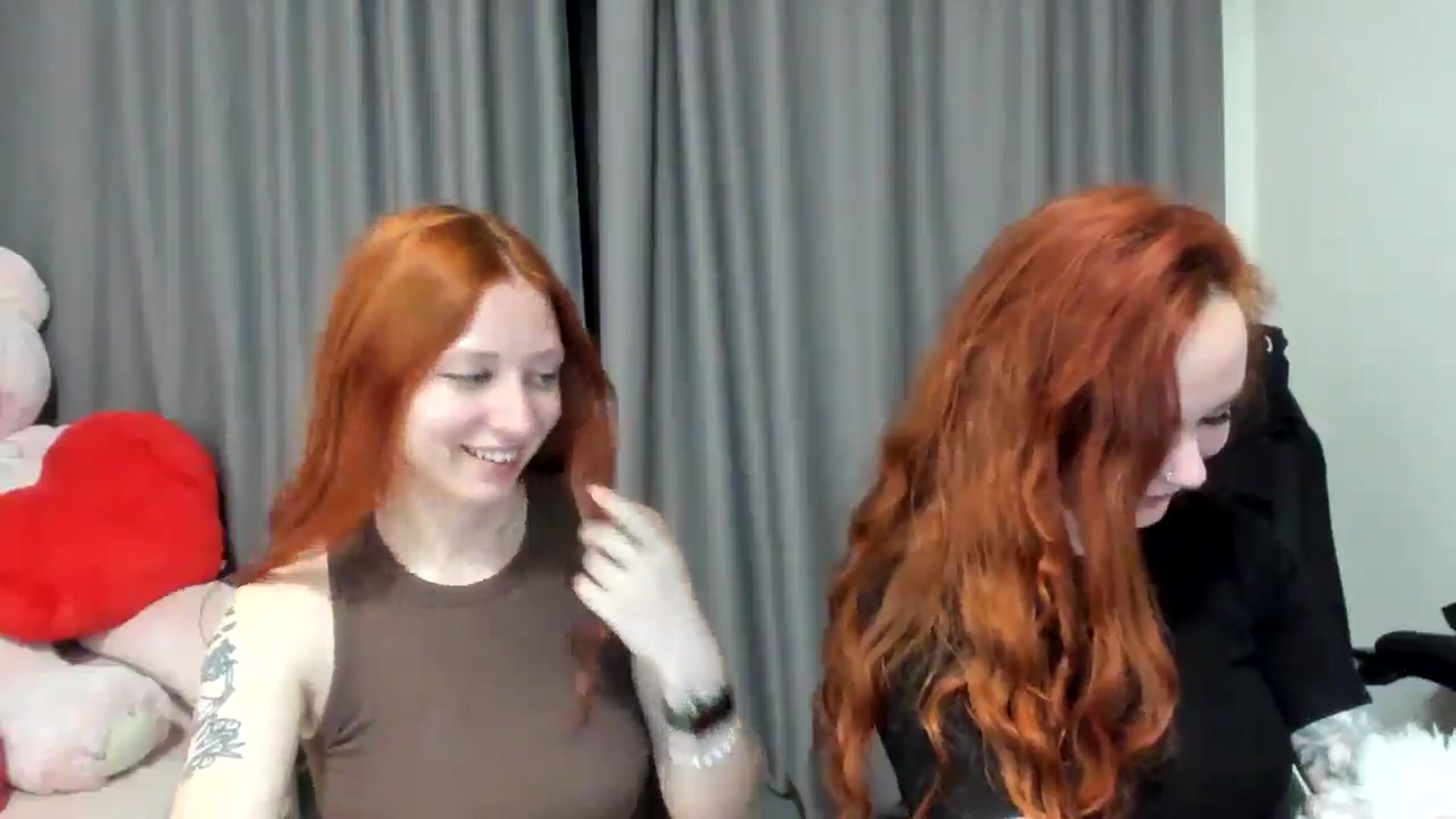 Gallery image thumbnail from Red_Succubus's myfreecams stream on, 06/14/2025, 20:51 image 14 of 20