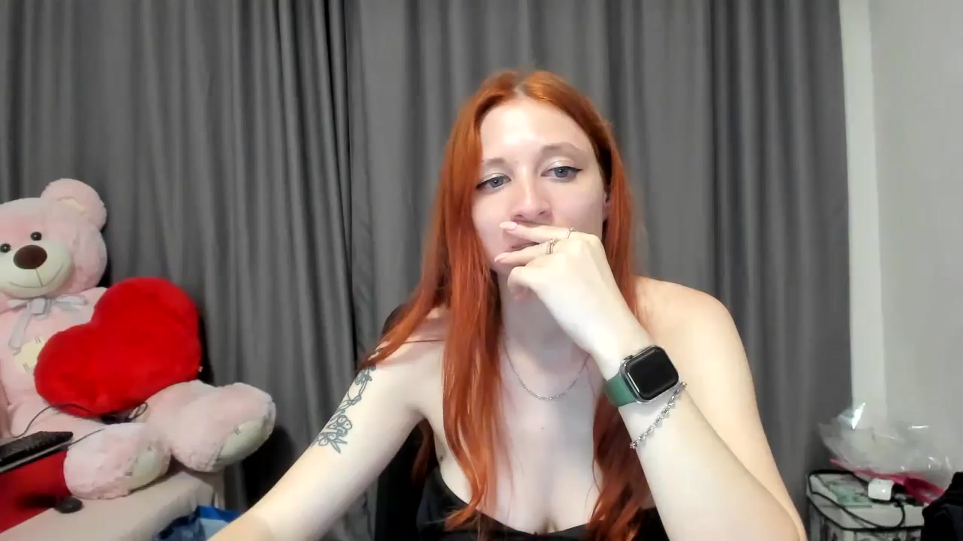 Gallery image thumbnail from Red_Succubus's myfreecams stream on, 06/15/2025, 20:50 image 17 of 20