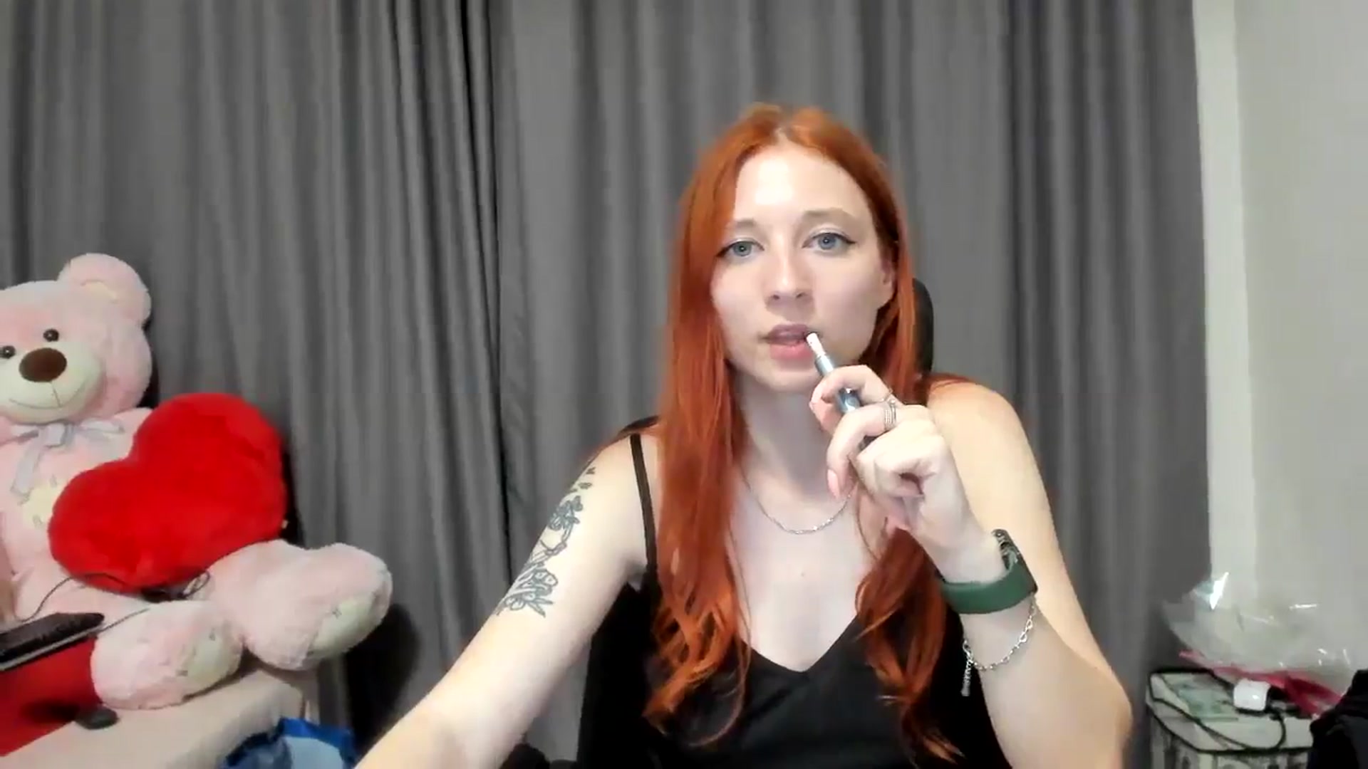 Gallery image thumbnail from Red_Succubus's myfreecams stream on, 06/15/2025, 20:50 image 7 of 20
