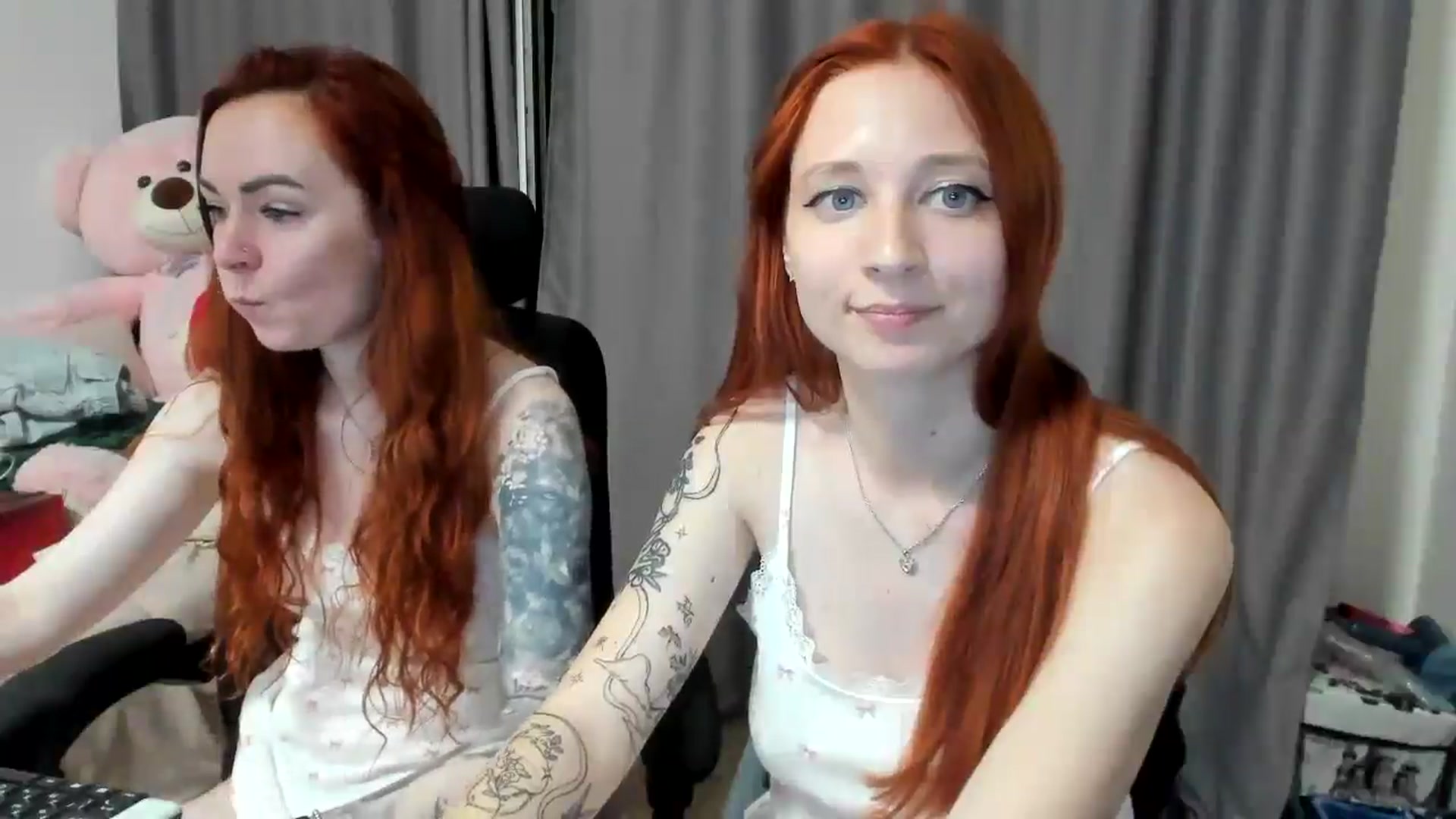 Gallery image thumbnail from Red_Succubus's myfreecams stream on, 06/28/2025, 19:47 image 3 of 20