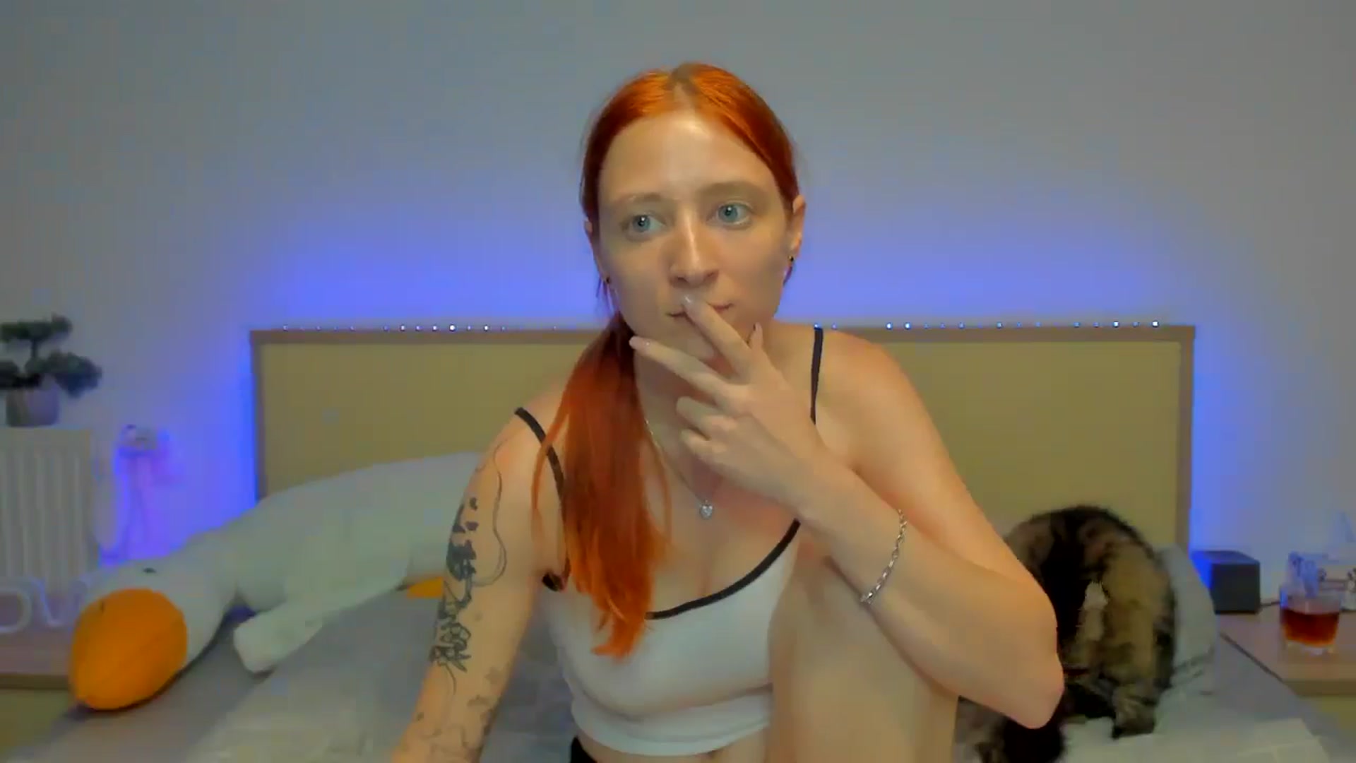 Gallery image thumbnail from Red_Succubus's myfreecams stream on, 07/18/2025, 19:25 image 11 of 20