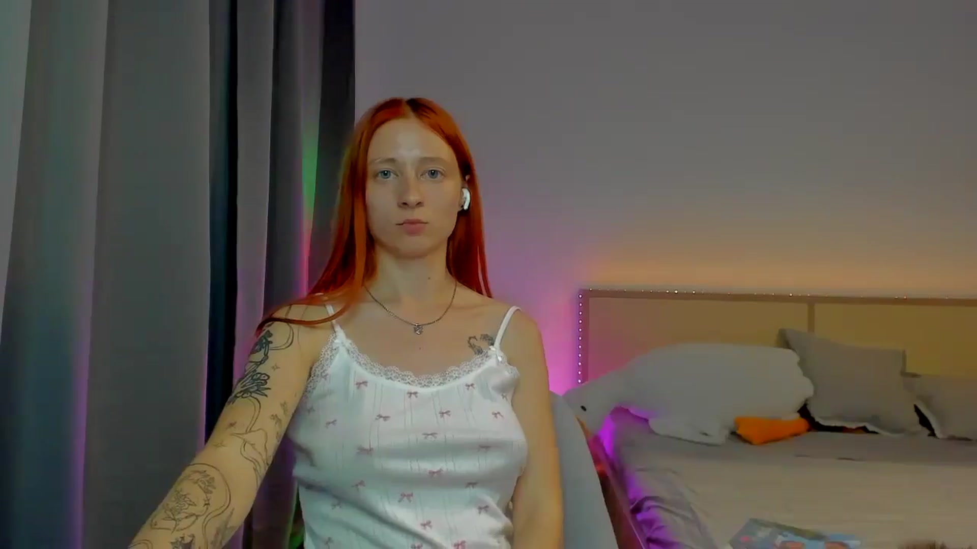 Gallery image thumbnail from Red_Succubus's myfreecams stream on, 07/20/2025, 20:10 image 16 of 20
