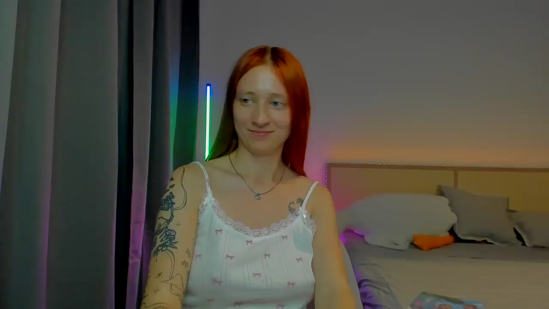 Gallery image thumbnail from Red_Succubus's myfreecams stream on, 07/20/2025, 20:10 image 9 of 20