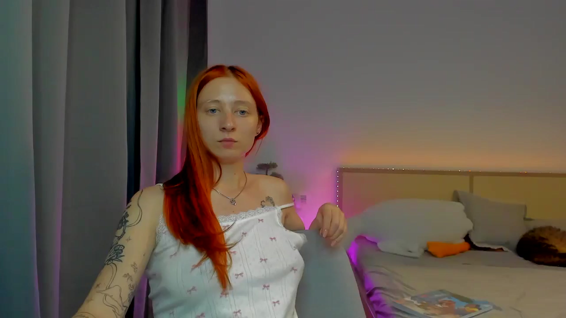 Gallery image thumbnail from Red_Succubus's myfreecams stream on, 07/20/2025, 21:21 image 17 of 20