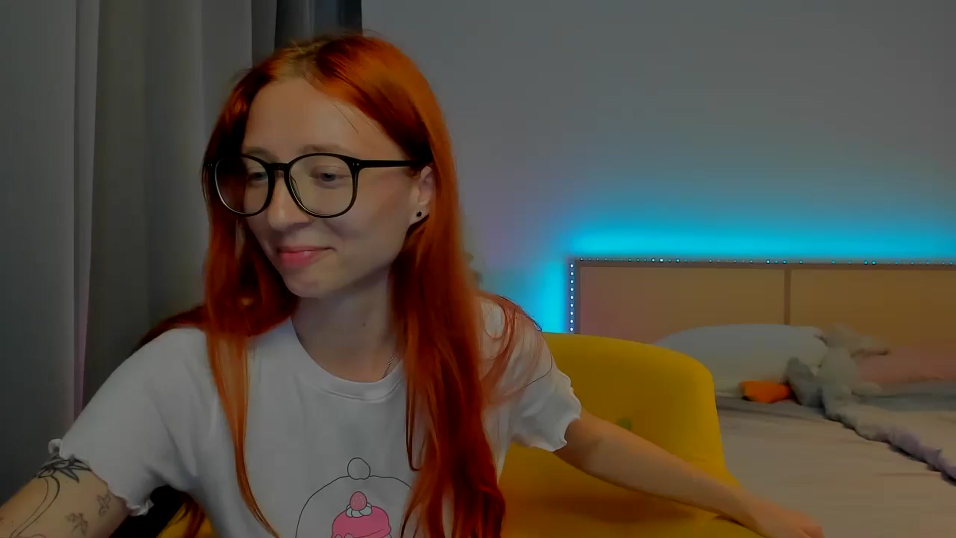 Gallery image thumbnail from Red_Succubus's myfreecams stream on, 07/25/2025, 21:16 image 3 of 20