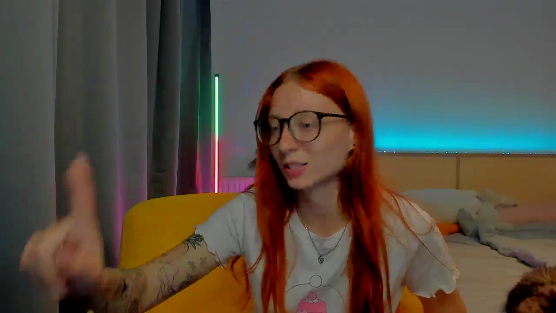 Gallery image thumbnail from Red_Succubus's myfreecams stream on, 07/25/2025, 21:16 image 18 of 20