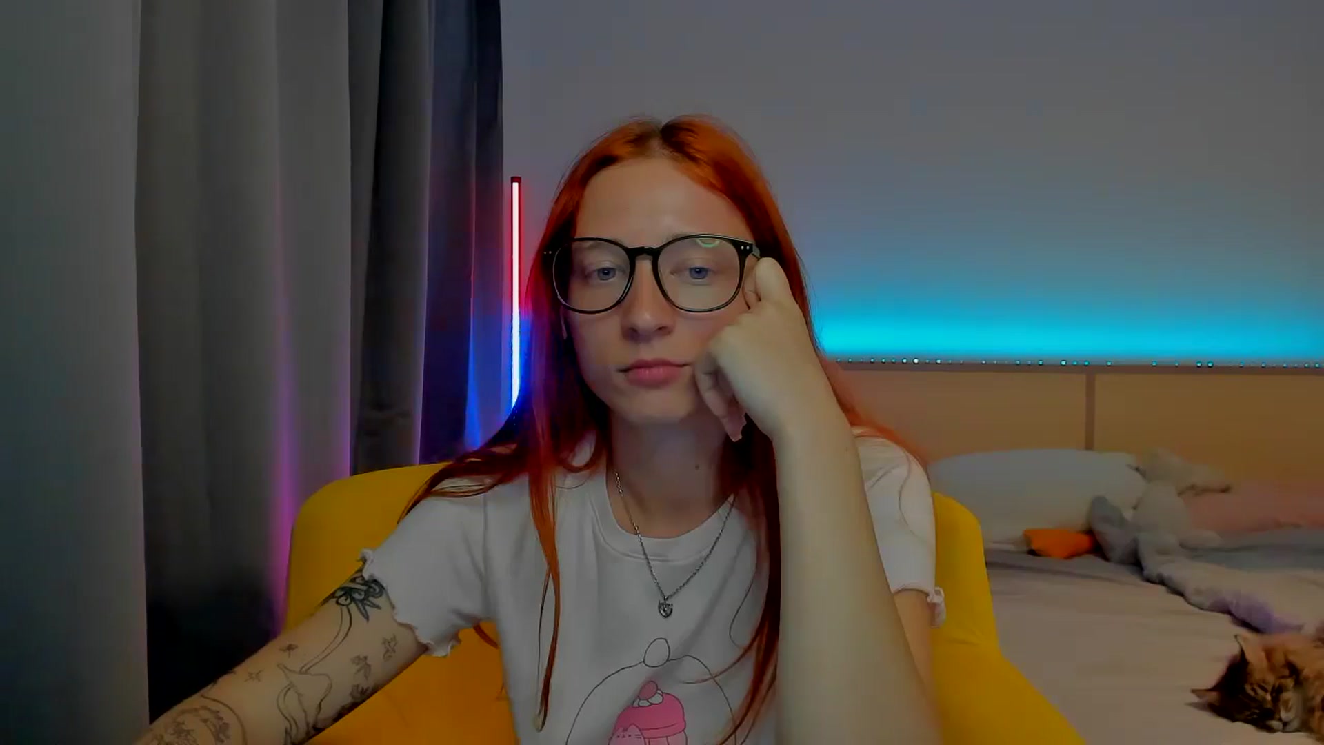 Gallery image thumbnail from Red_Succubus's myfreecams stream on, 07/25/2025, 21:16 image 14 of 20