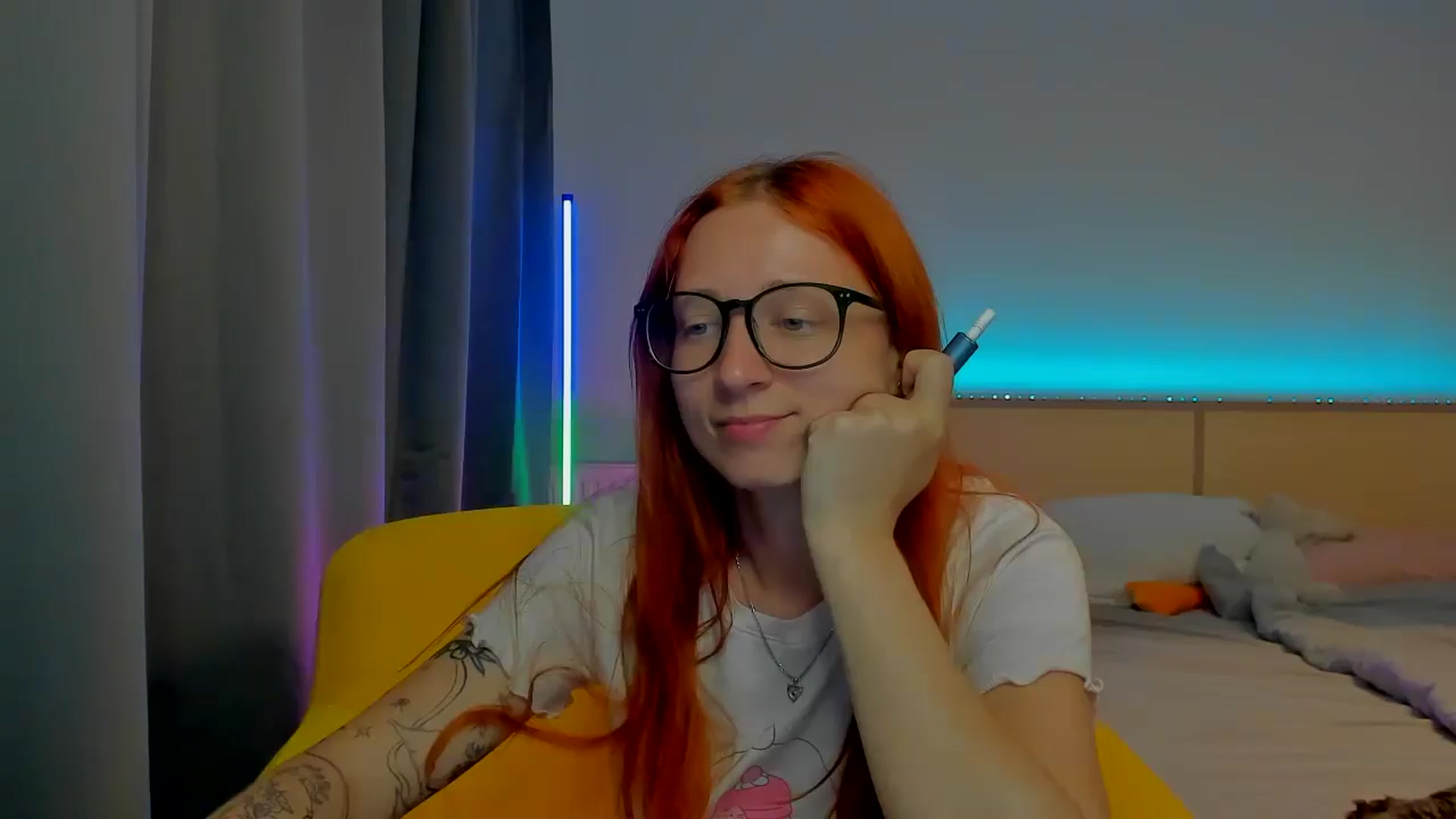 Gallery image thumbnail from Red_Succubus's myfreecams stream on, 07/25/2025, 21:16 image 16 of 20