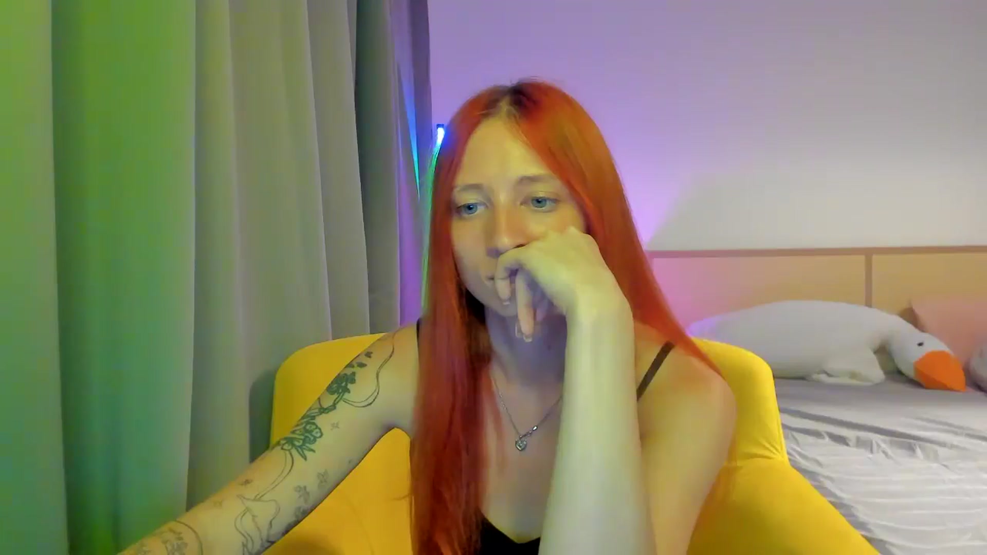 Gallery image thumbnail from Red_Succubus's myfreecams stream on, 08/03/2025, 20:13 image 16 of 20