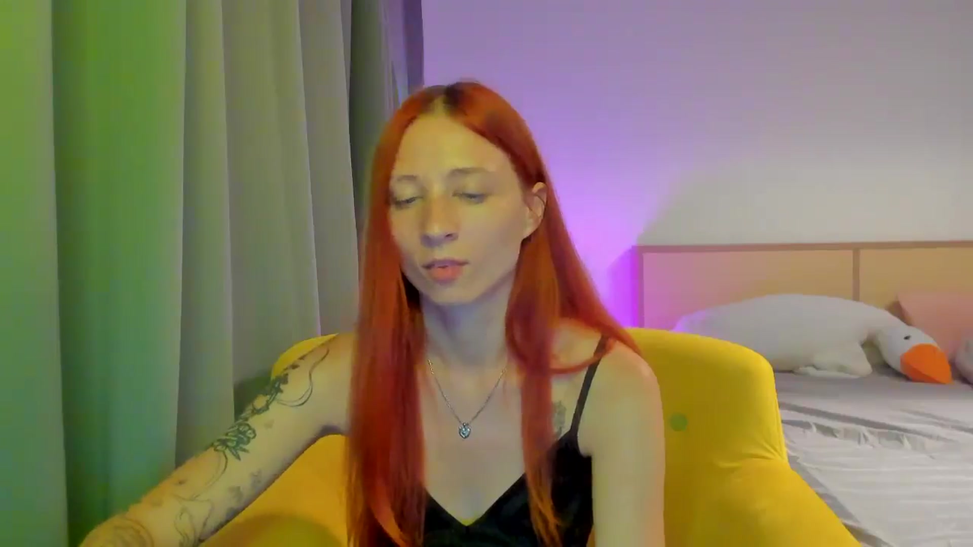 Gallery image thumbnail from Red_Succubus's myfreecams stream on, 08/03/2025, 20:13 image 2 of 20