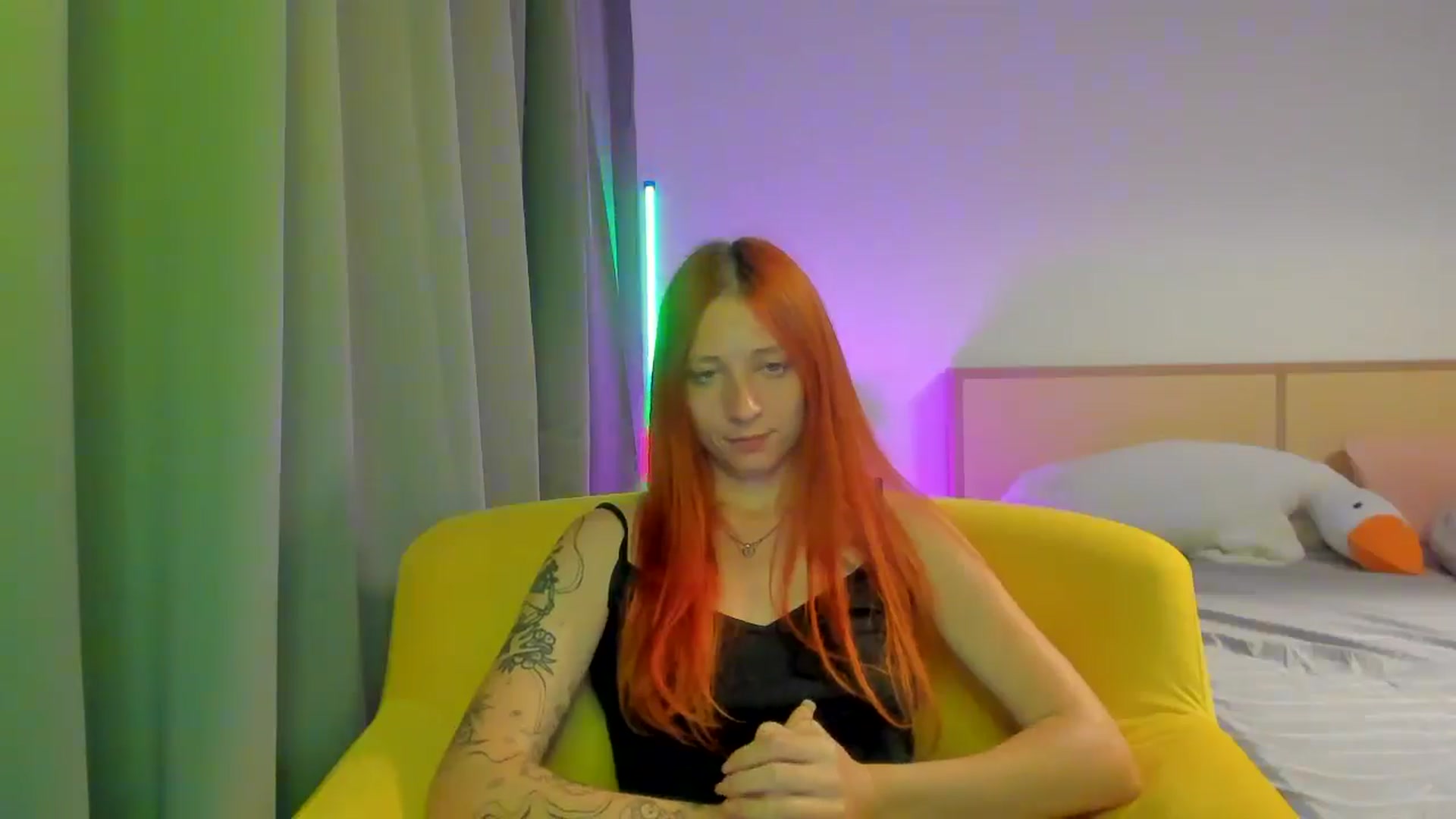 Gallery image thumbnail from Red_Succubus's myfreecams stream on, 08/03/2025, 20:13 image 13 of 20