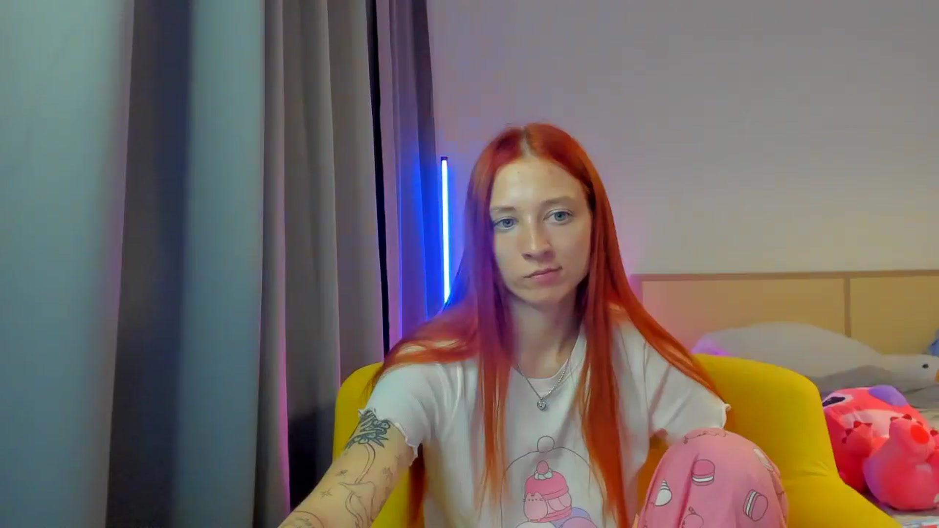 Gallery image thumbnail from Red_Succubus's myfreecams stream on, 08/28/2025, 20:03 image 11 of 20