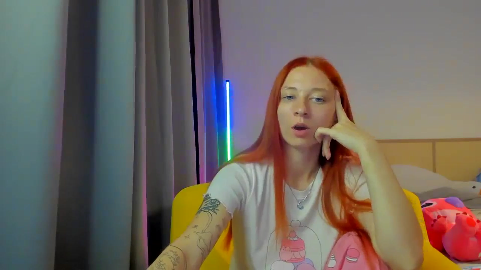 Gallery image thumbnail from Red_Succubus's myfreecams stream on, 08/28/2025, 20:03 image 10 of 20